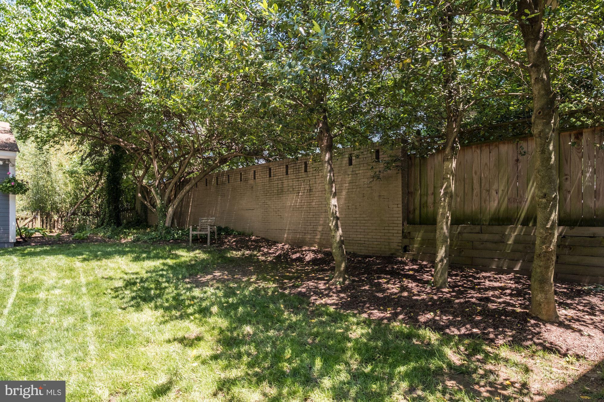 OAKMONT - Residential