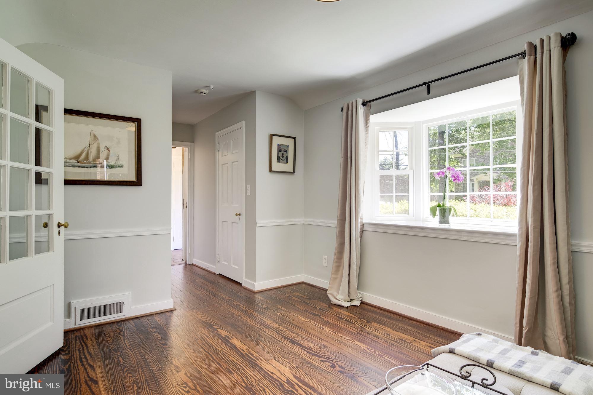 OAKMONT - Residential