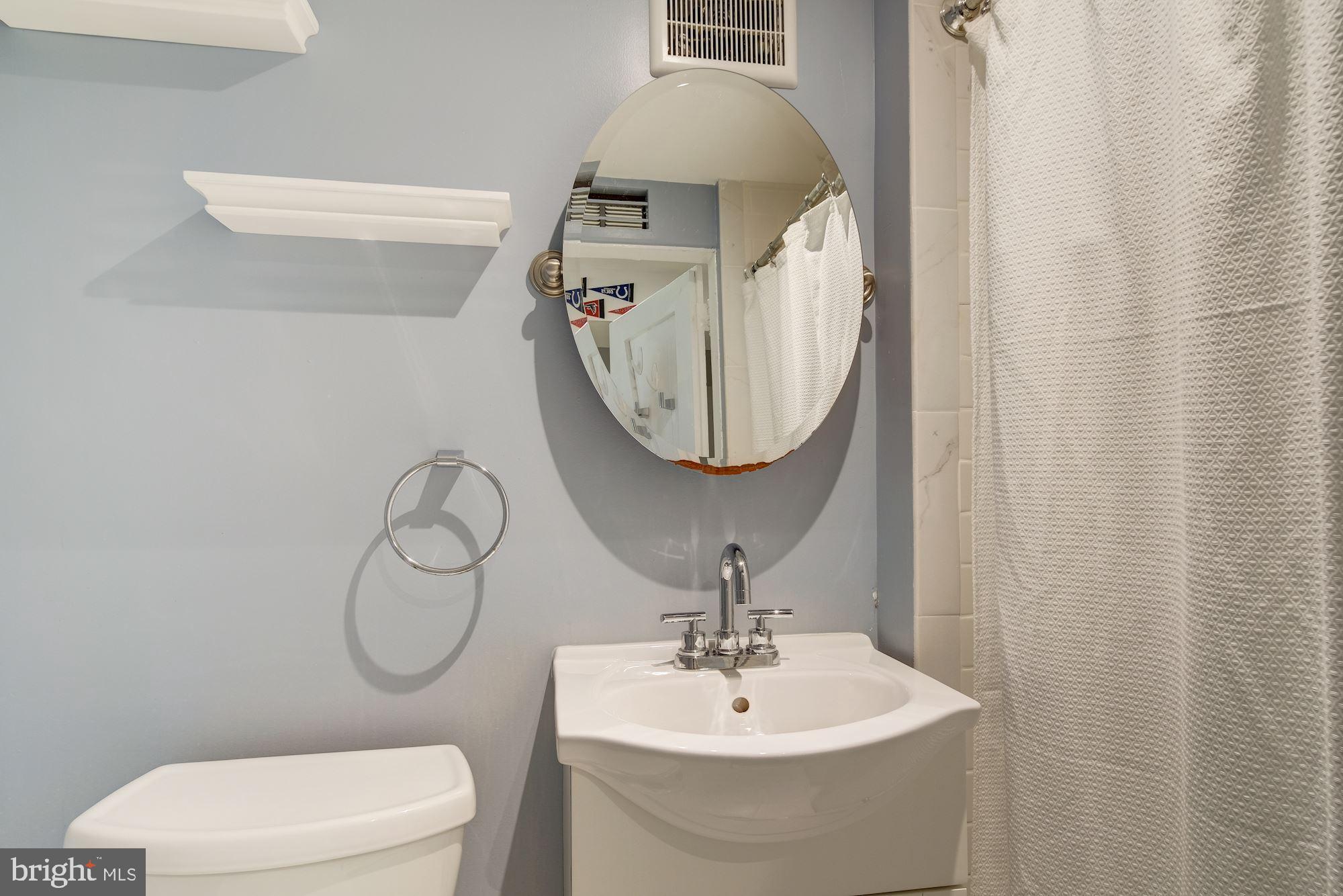 OAKMONT - Residential