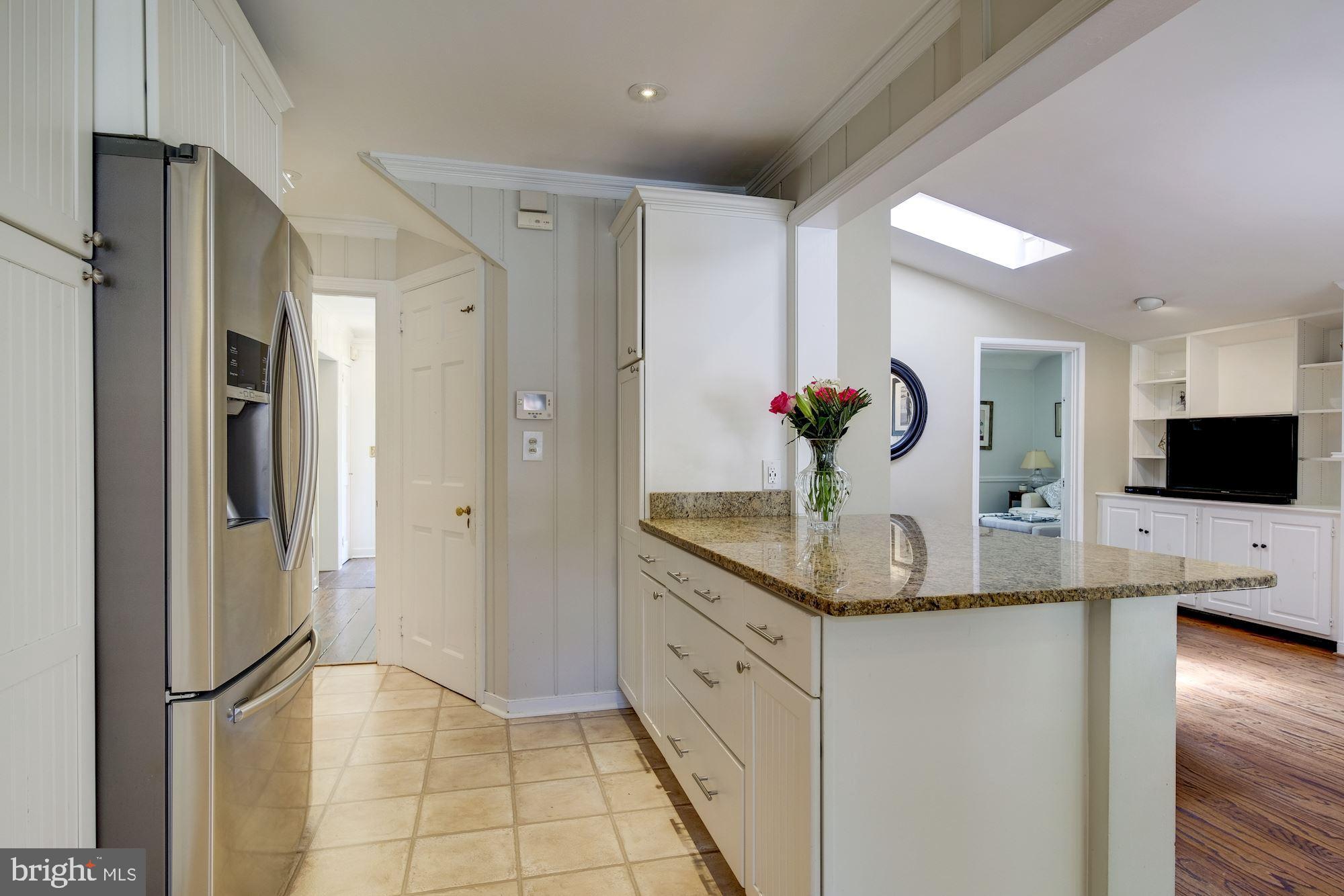 OAKMONT - Residential