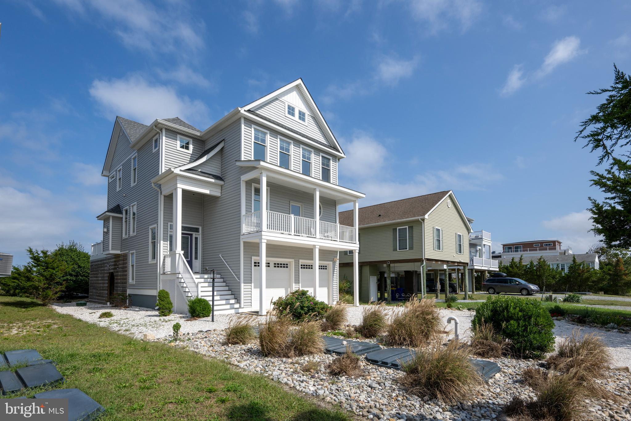 506 S BAY SHORE DRIVE