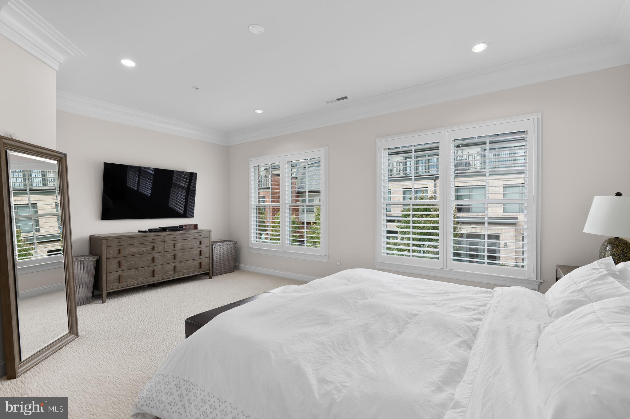 SYMPHONY PARK - Residential