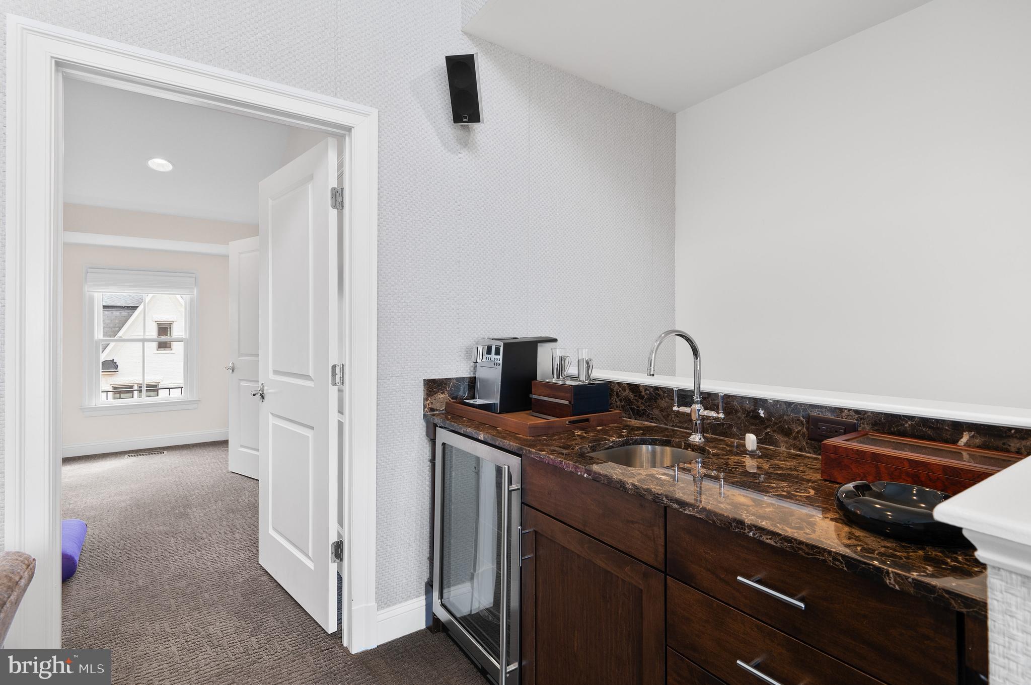 SYMPHONY PARK - Residential