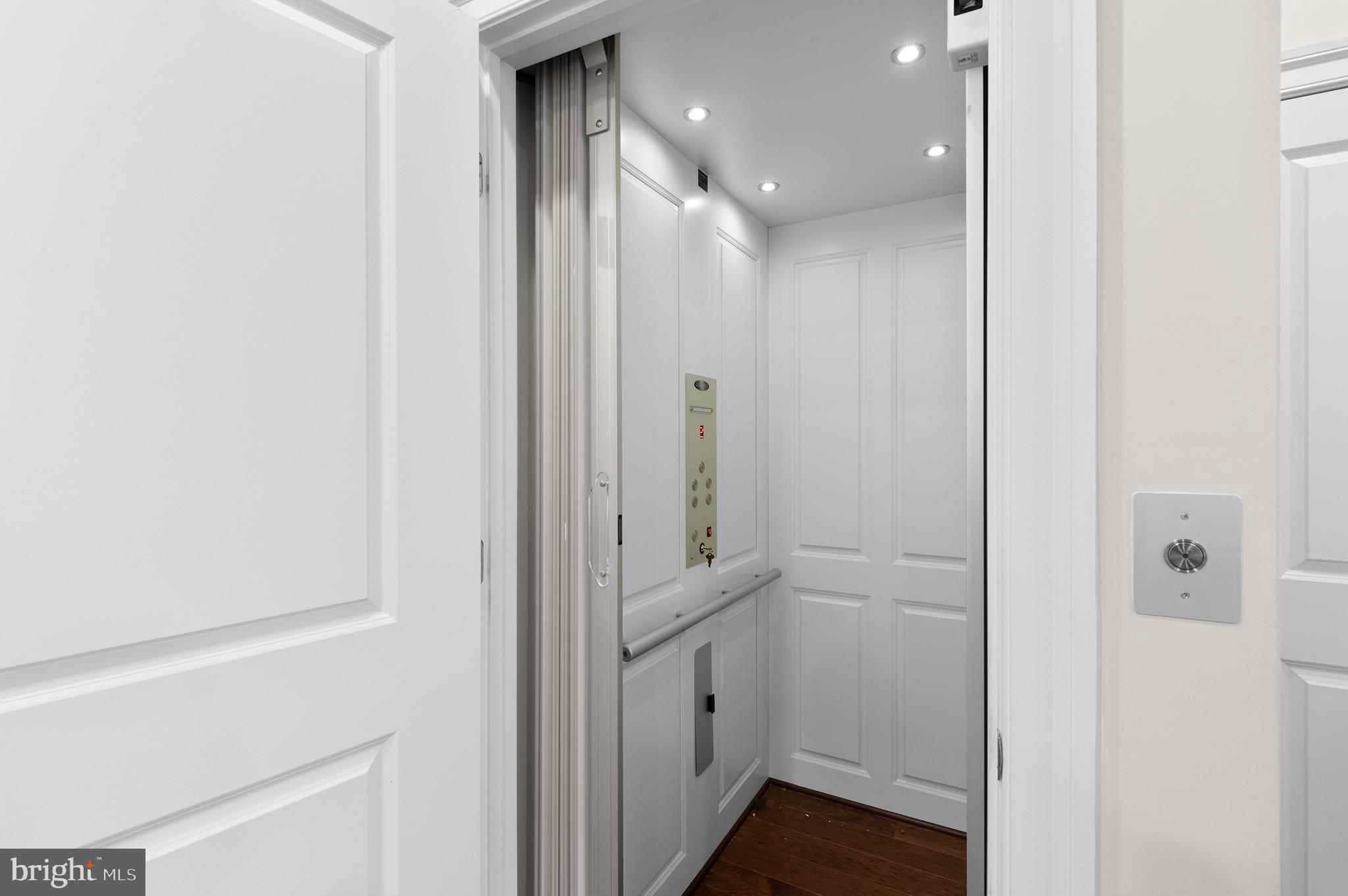 SYMPHONY PARK - Residential