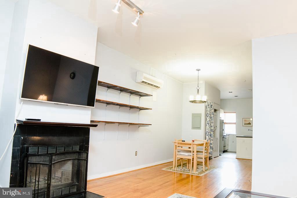 2104 SOUTH STREET 3