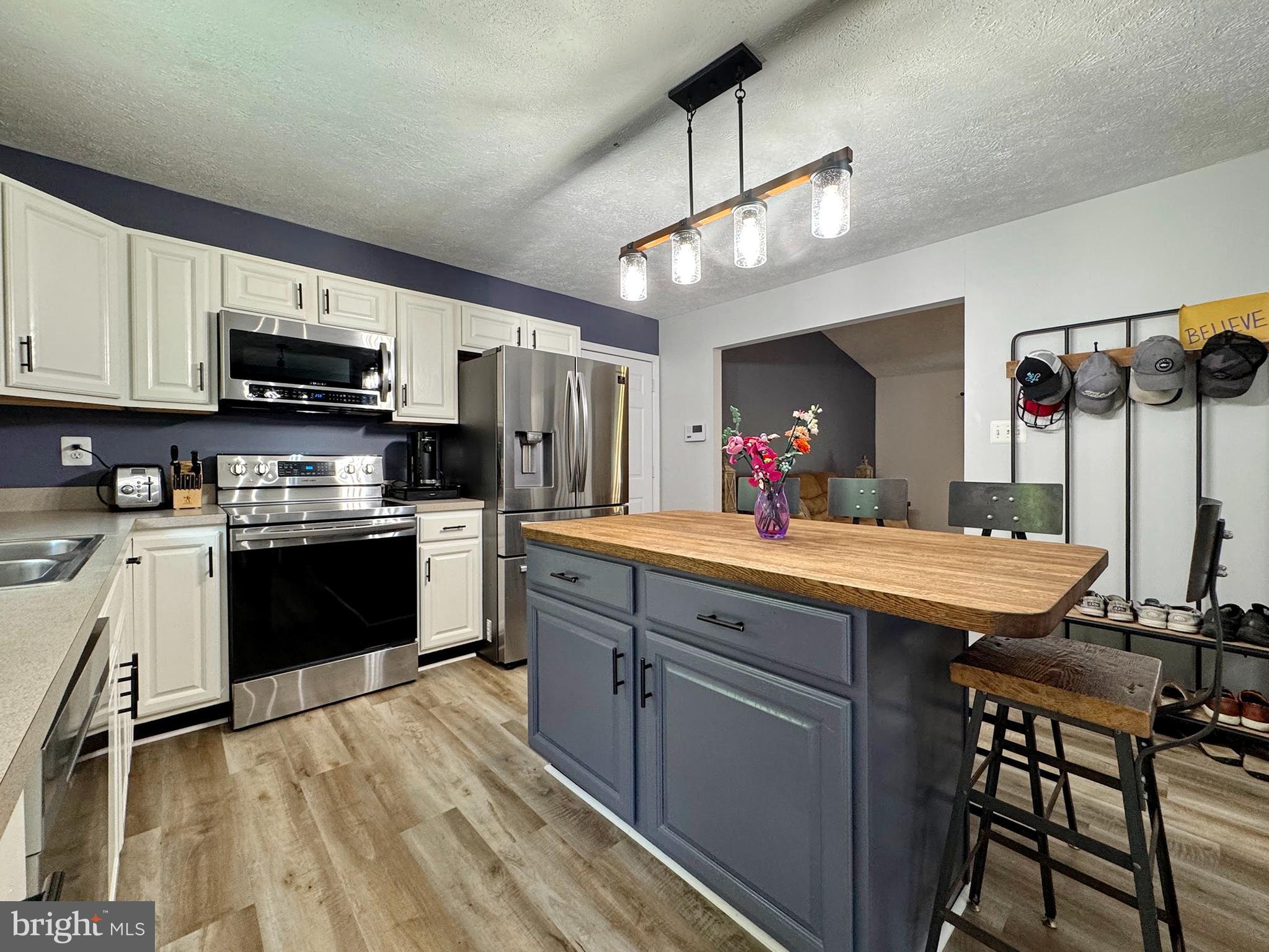 SCOUTS TRAIL - Residential