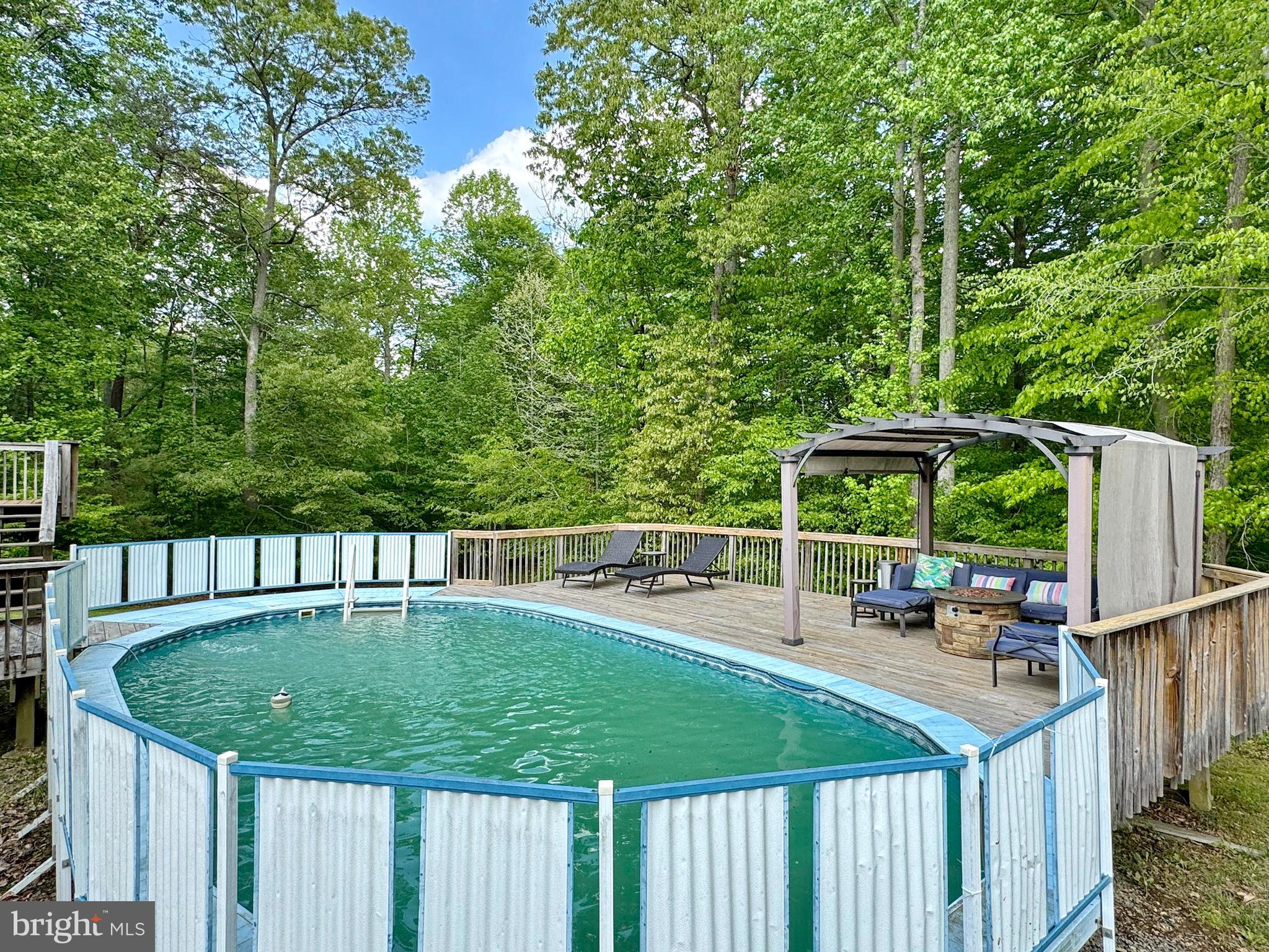 SCOUTS TRAIL - Residential