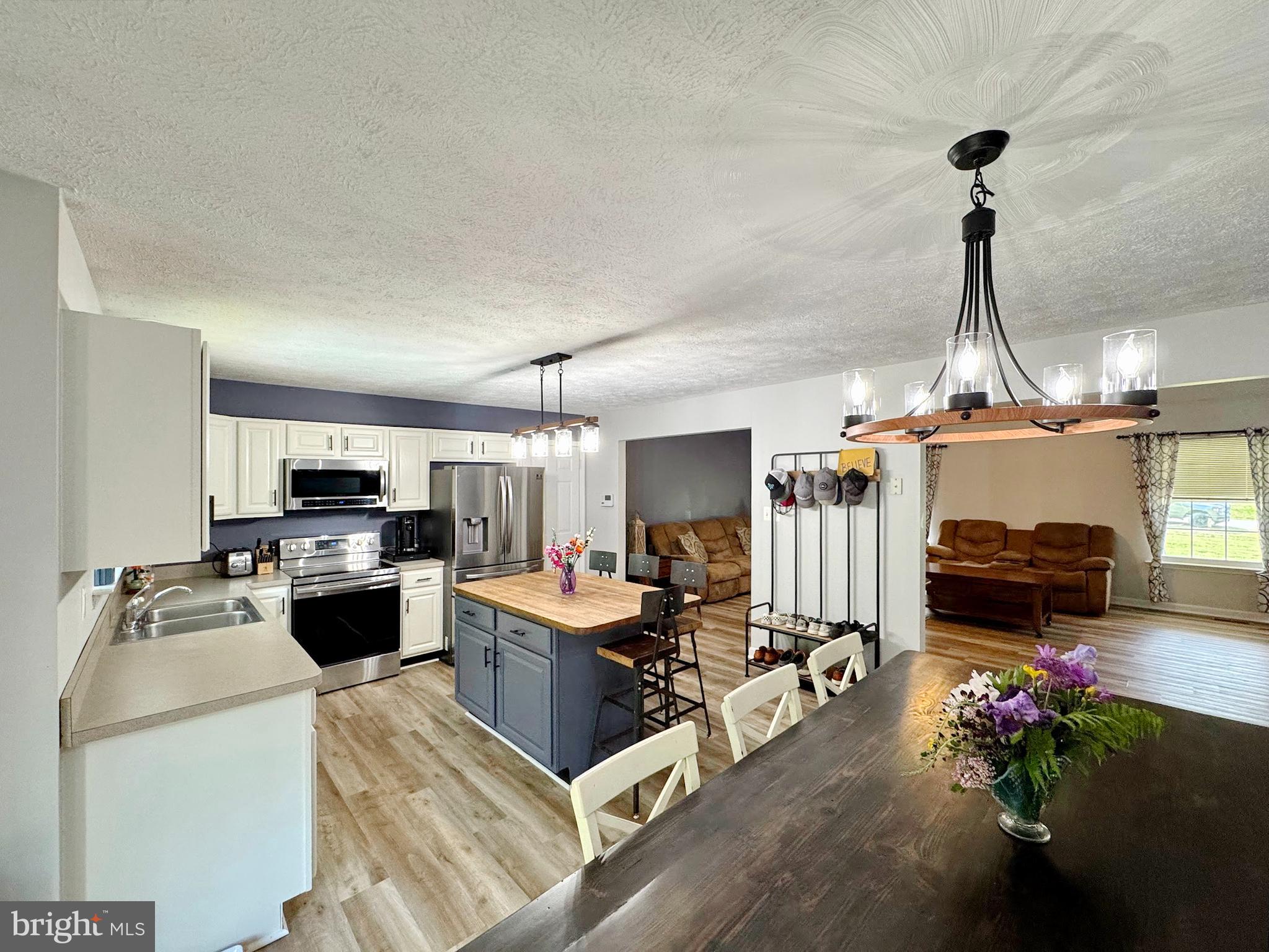 SCOUTS TRAIL - Residential