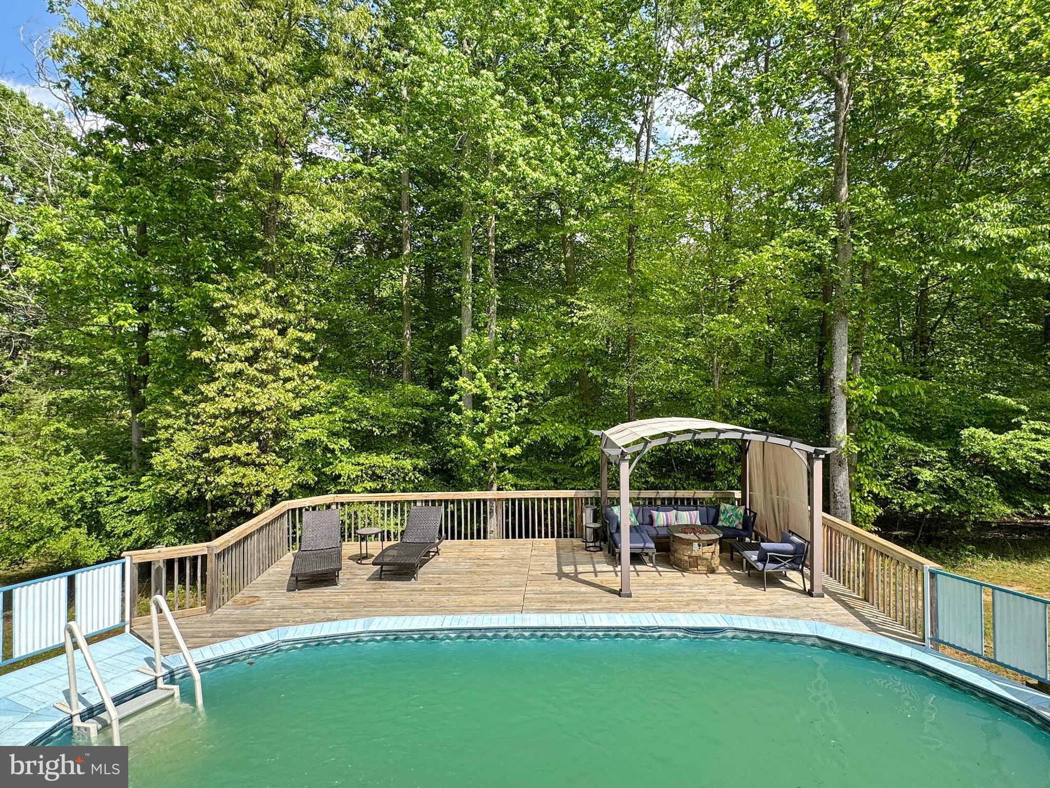 SCOUTS TRAIL - Residential