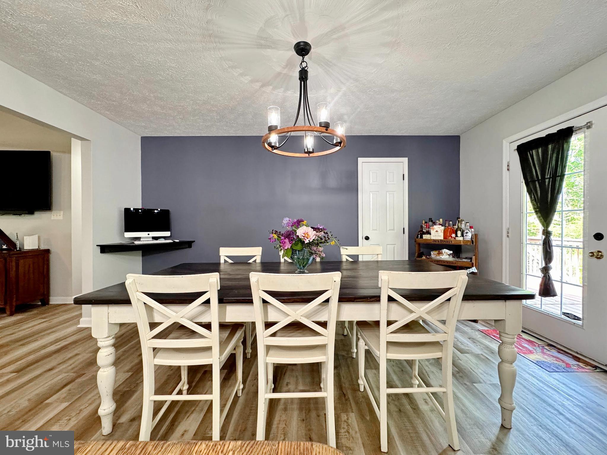 SCOUTS TRAIL - Residential