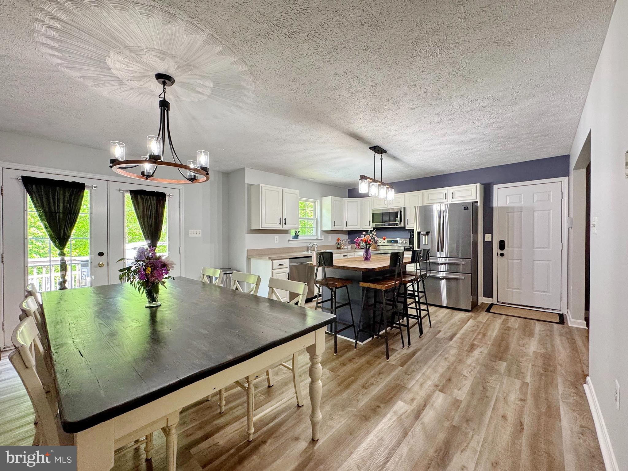 SCOUTS TRAIL - Residential