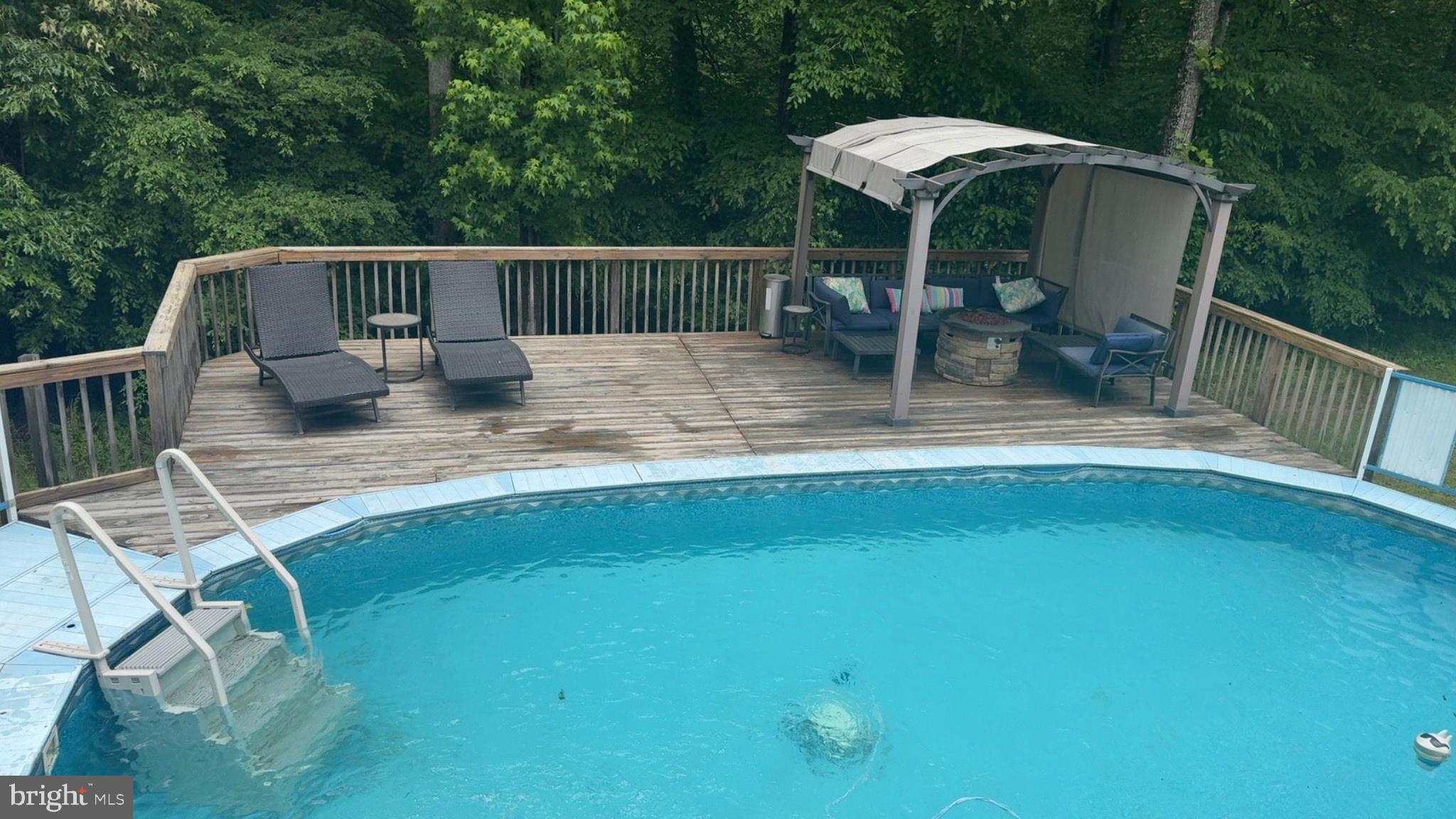 SCOUTS TRAIL - Residential