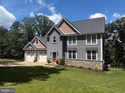 Homes For Sale - 2251 Hunting Ridge Road<br/> WINCHESTER, VA 22603