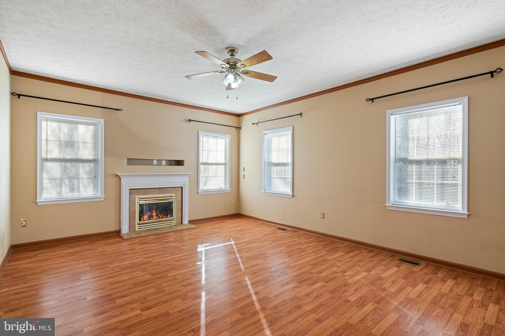 AUSTIN RIDGE - Residential
