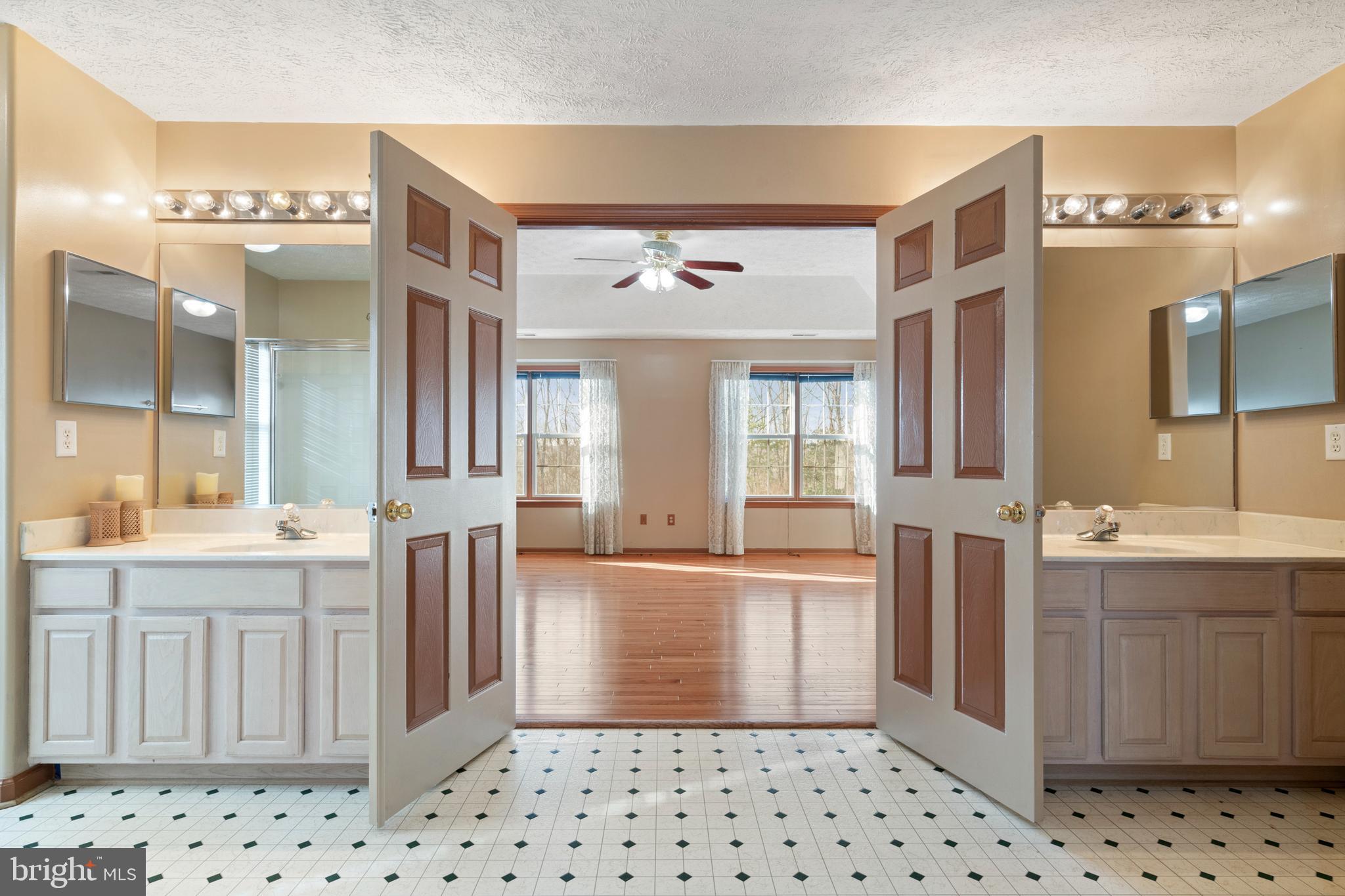 AUSTIN RIDGE - Residential
