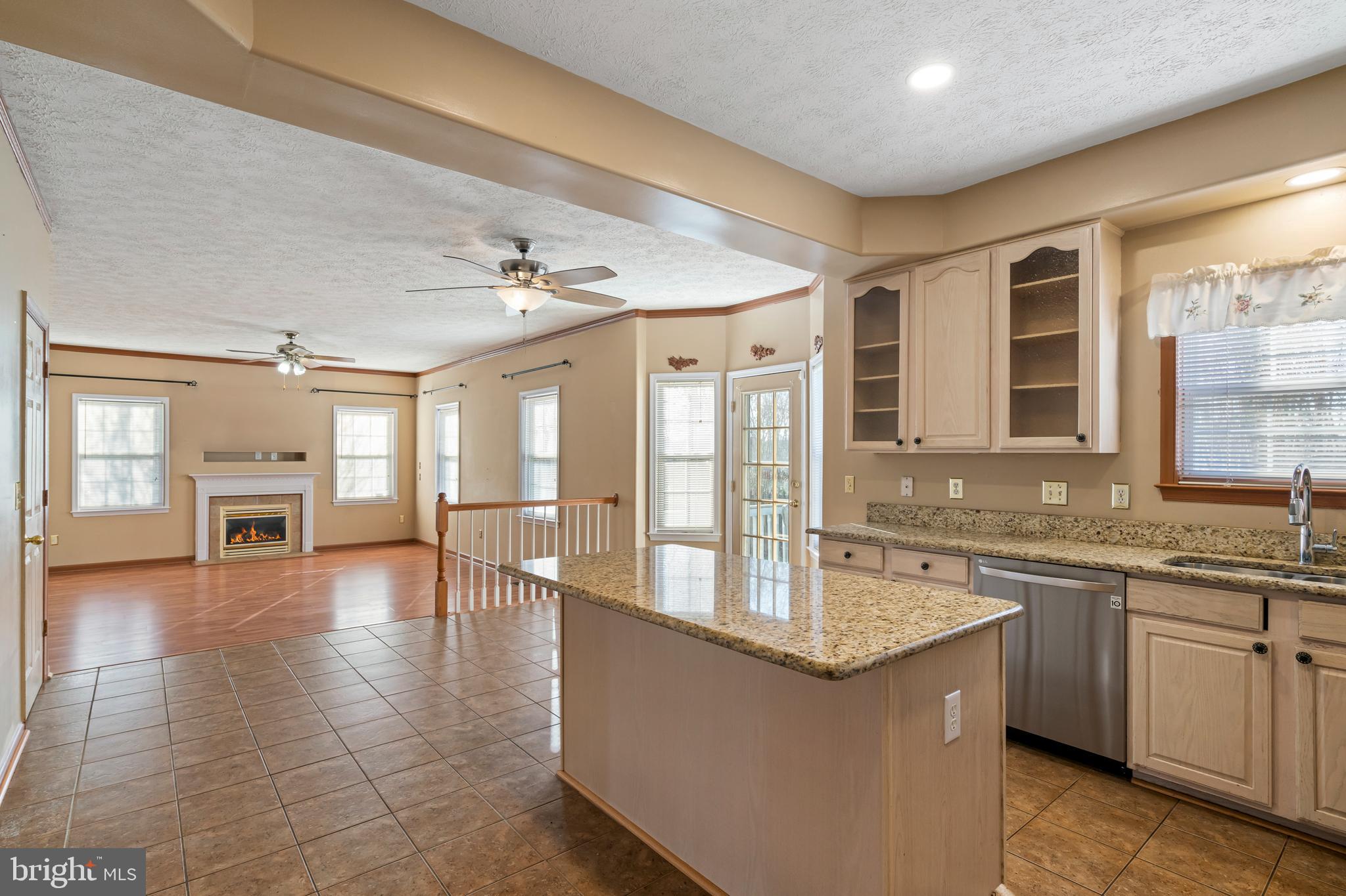 AUSTIN RIDGE - Residential
