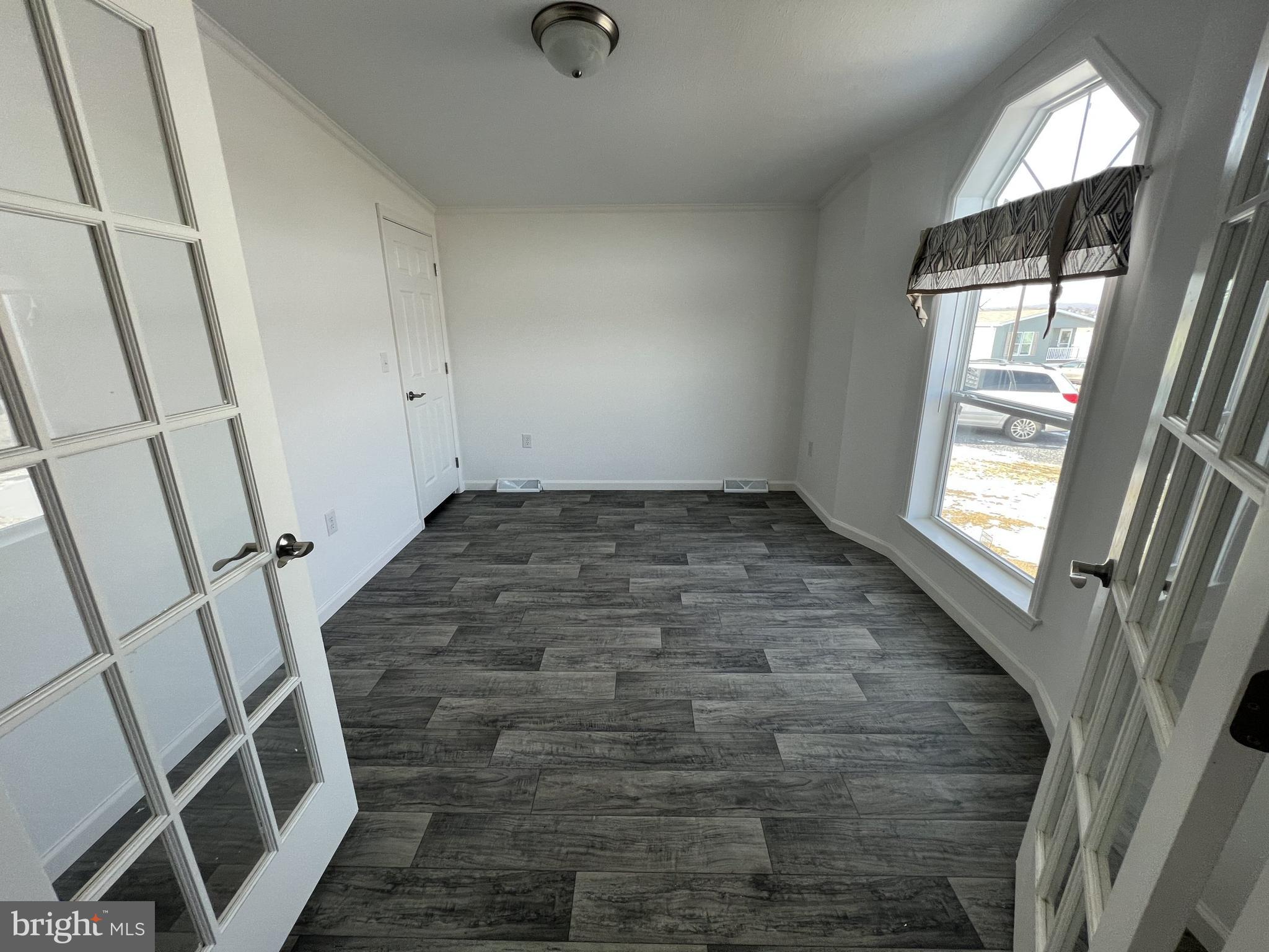 BLUE BELL MOBILE HOME PARK - Residential