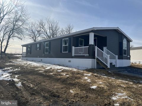 2002 MAIN STREET W 63 EPHRATA PA 17522