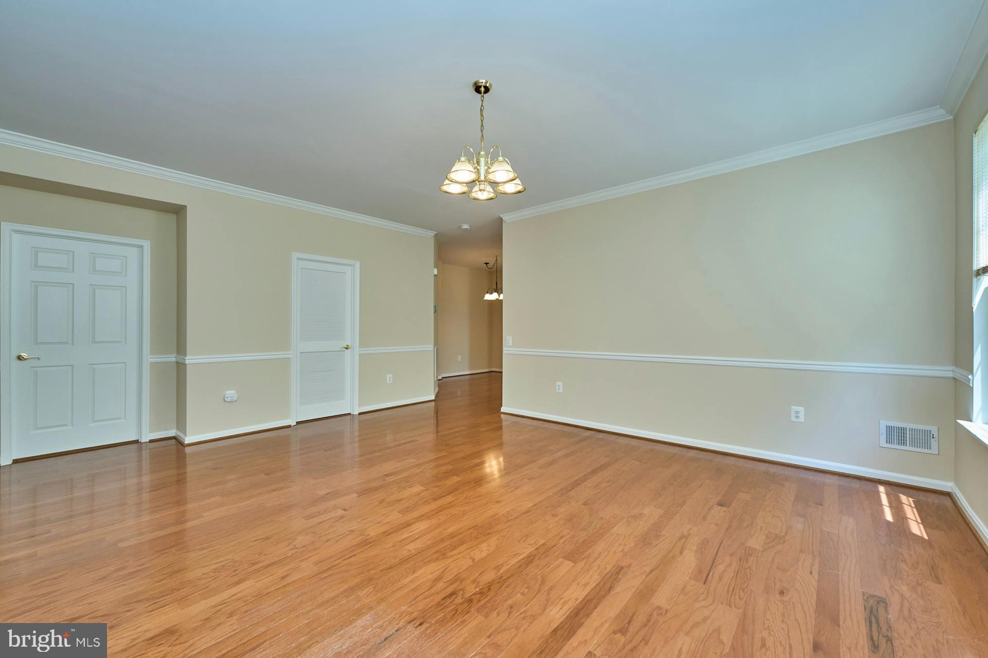 DUNBARTON - Residential