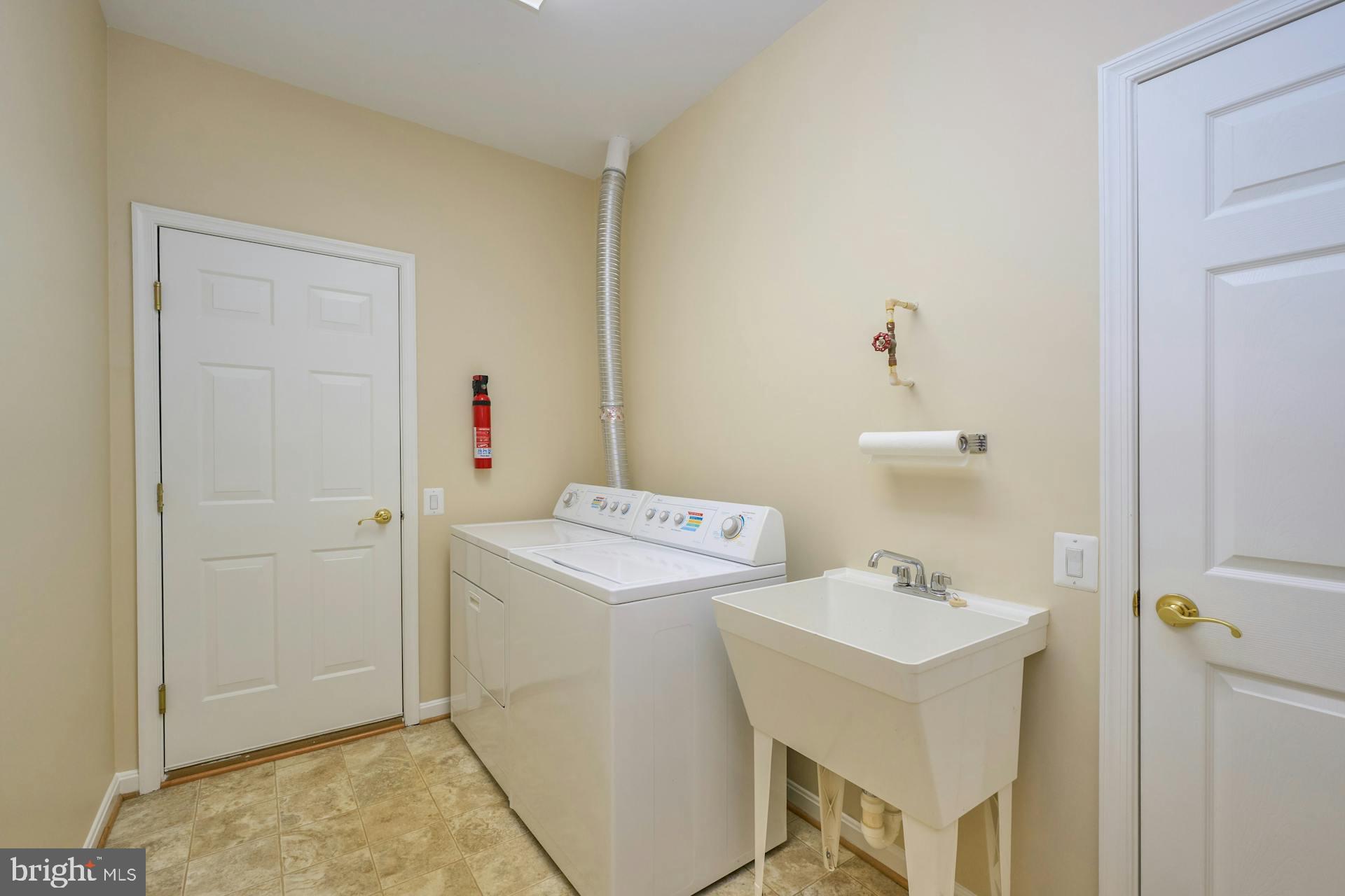 DUNBARTON - Residential