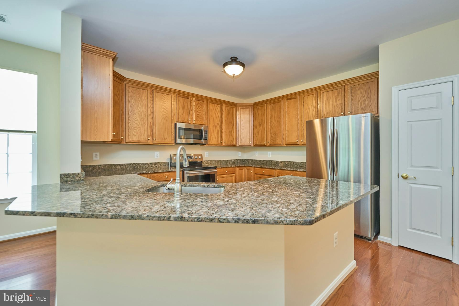 DUNBARTON - Residential