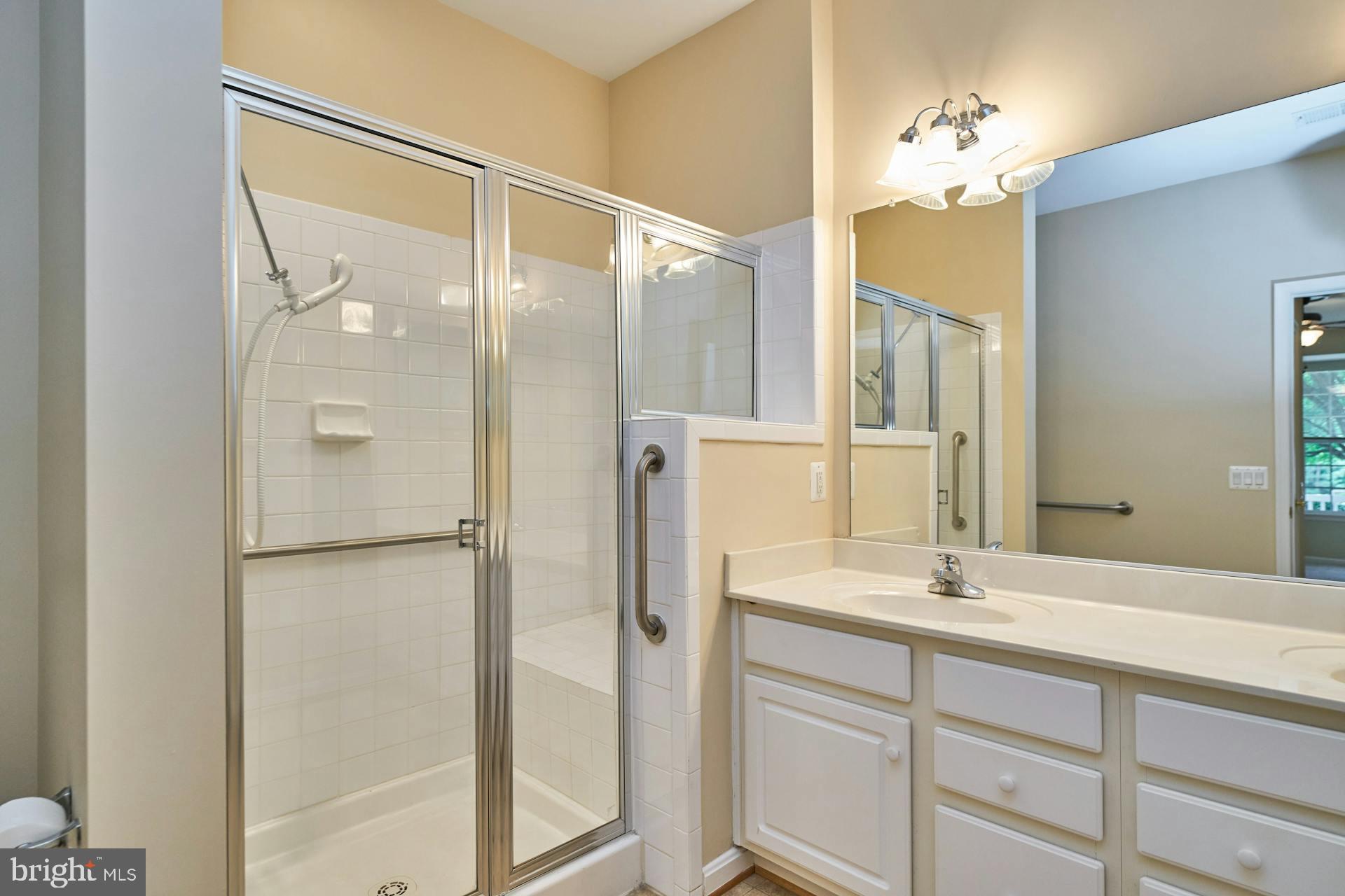 DUNBARTON - Residential