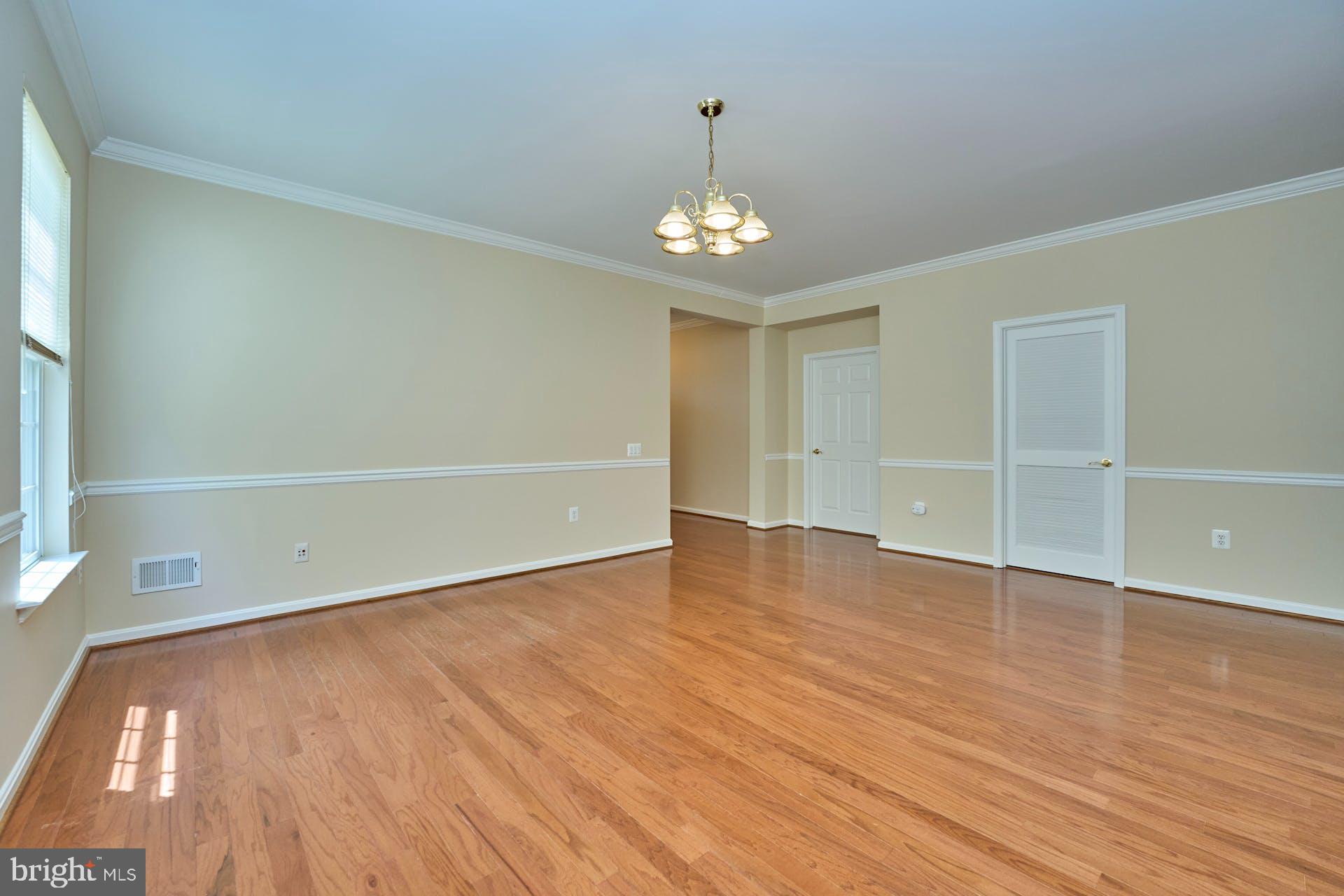 DUNBARTON - Residential