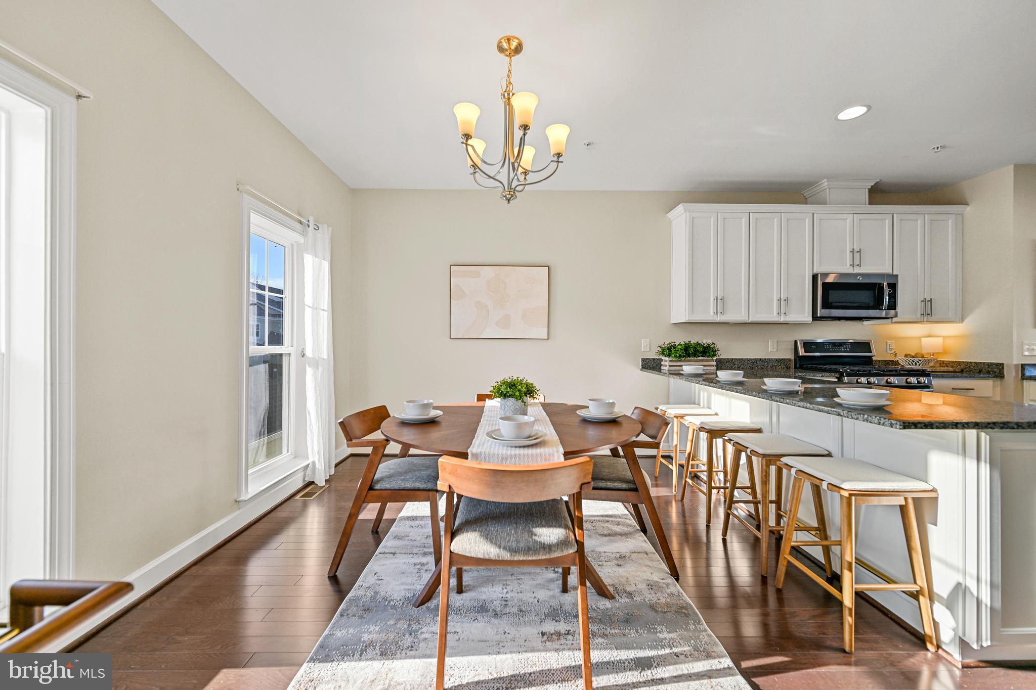 MARINA LANDING - Residential