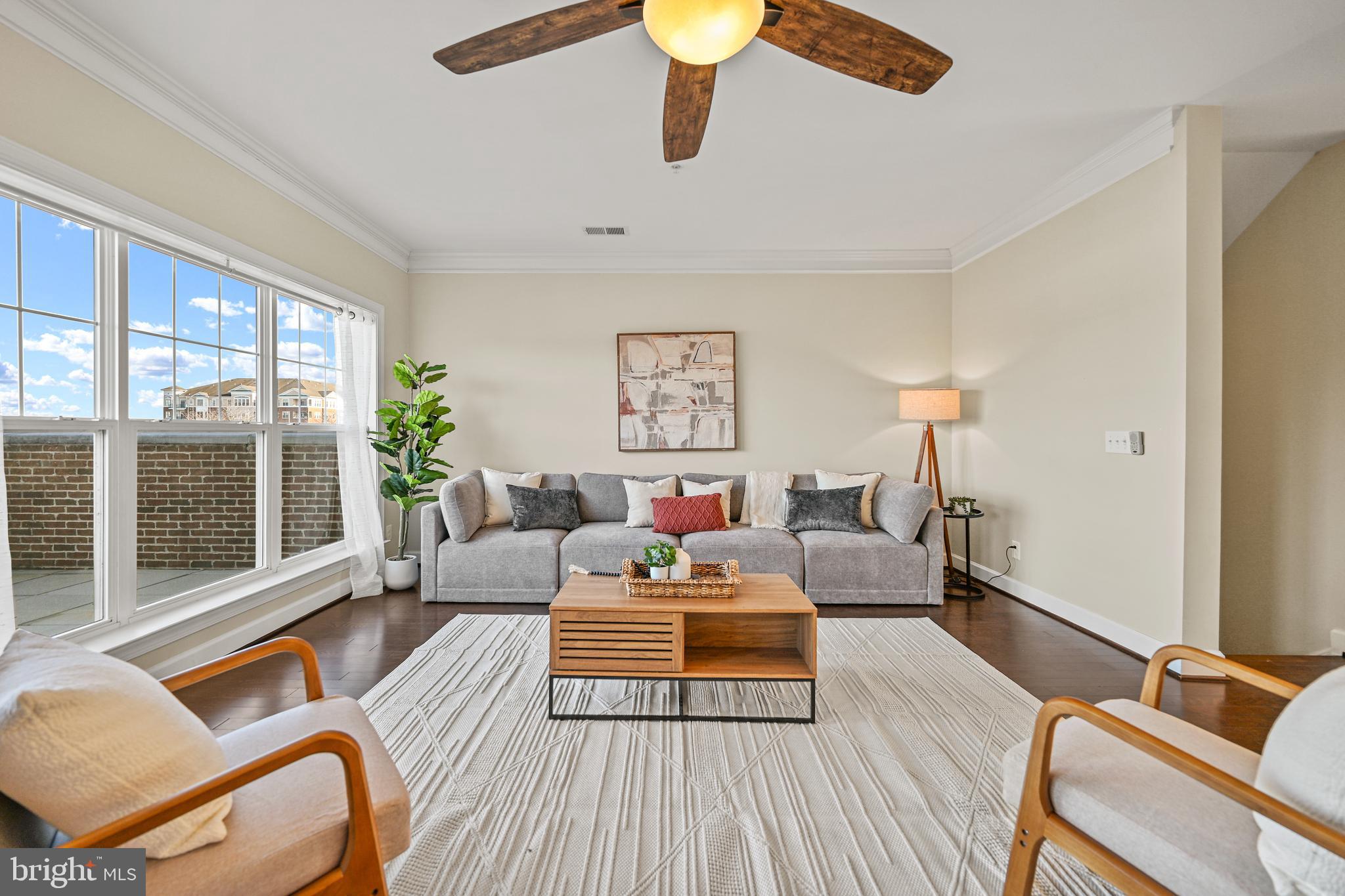 MARINA LANDING - Residential