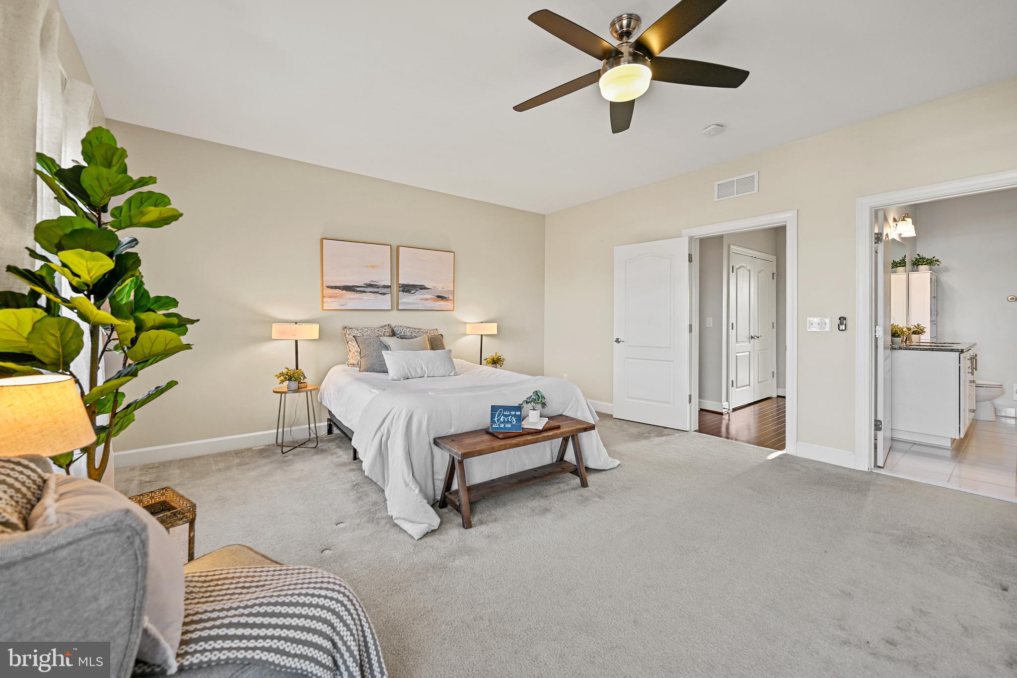 MARINA LANDING - Residential