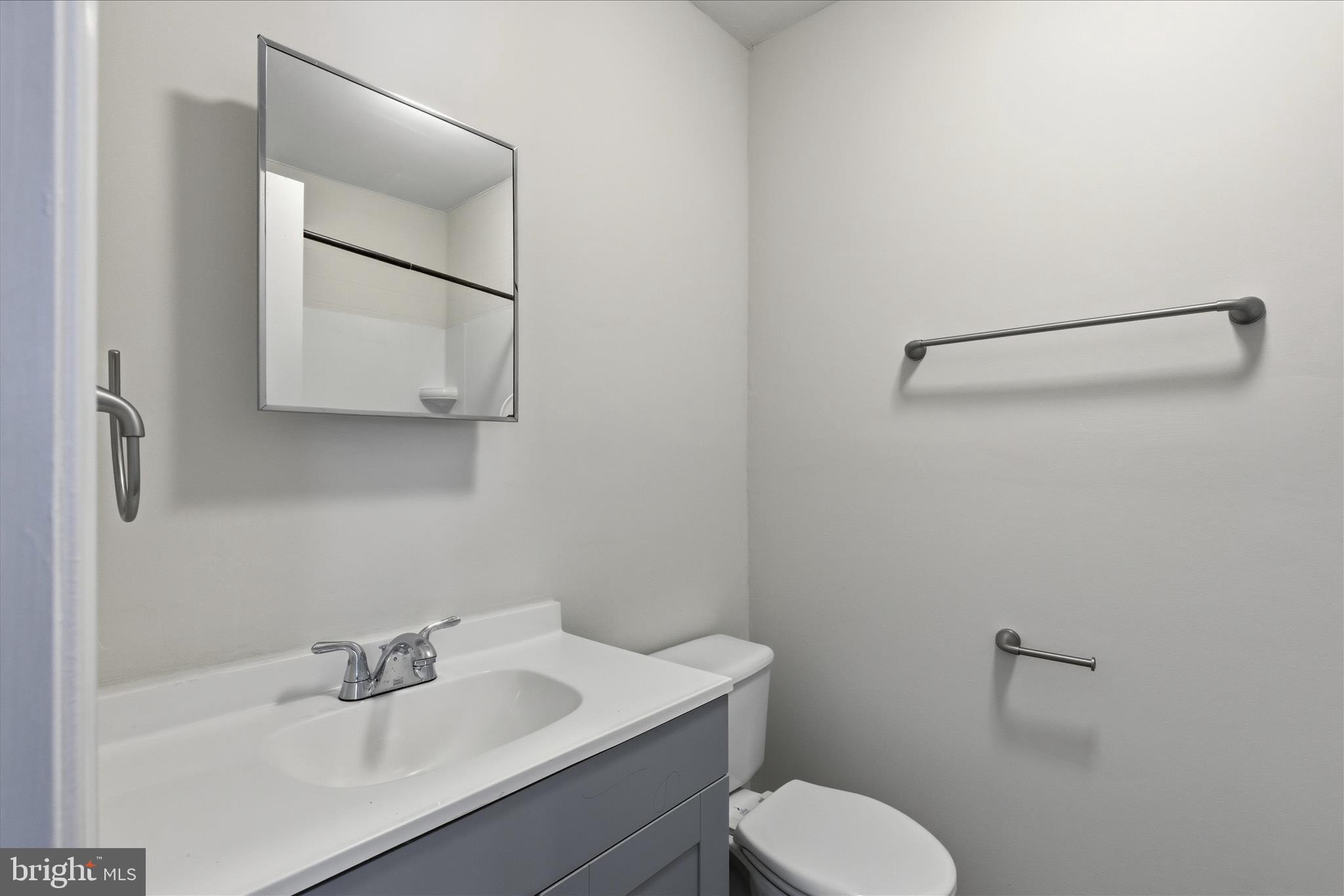 RIVERSIDE RUN IND HEAD - Residential