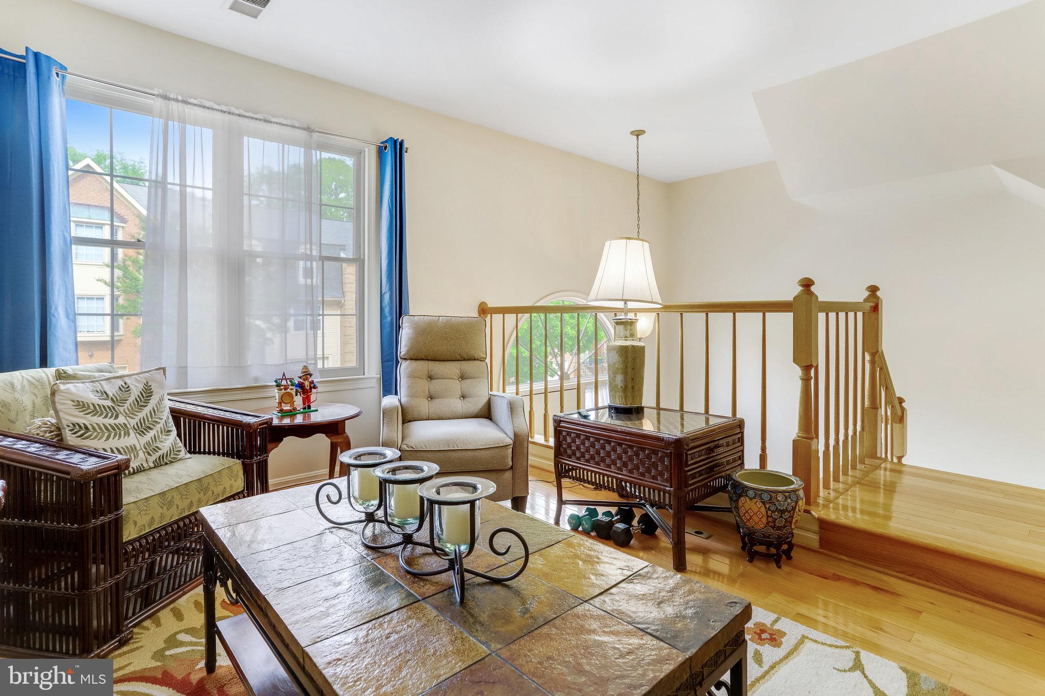 KINGSTOWNE - Residential Lease