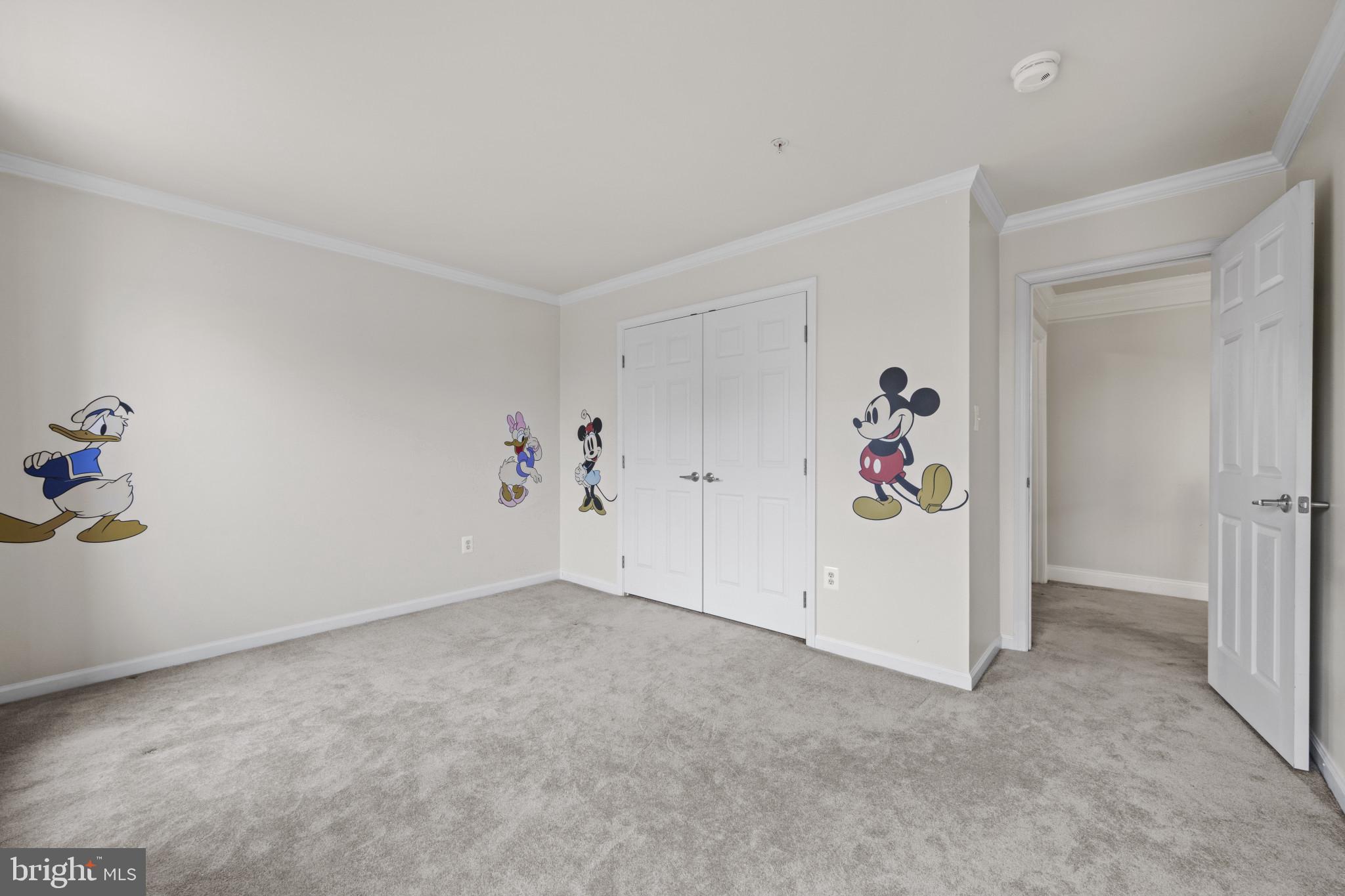 ADAMSTOWN COMMONS - Residential