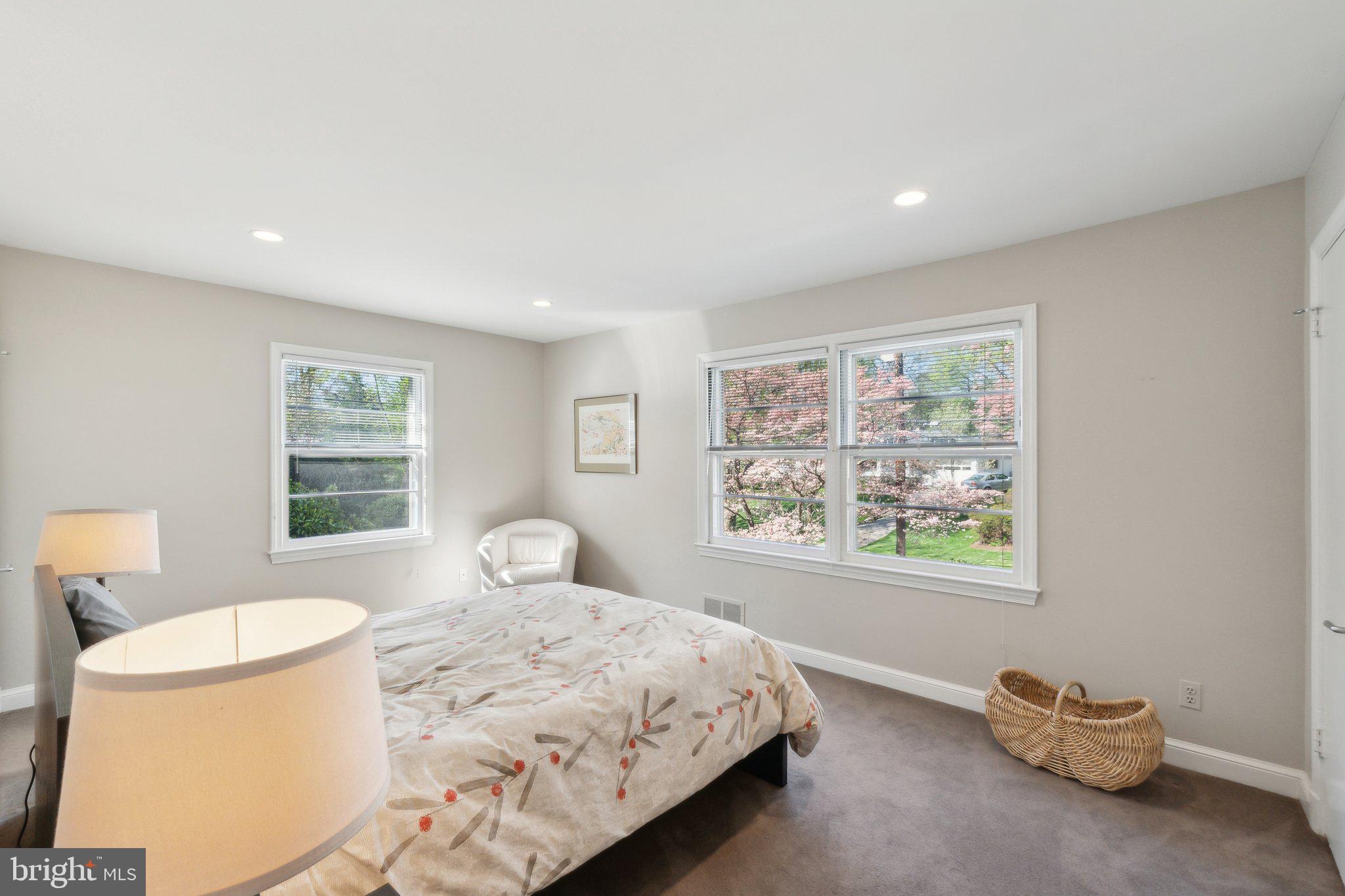 ROCK CREEK HILLS - Residential