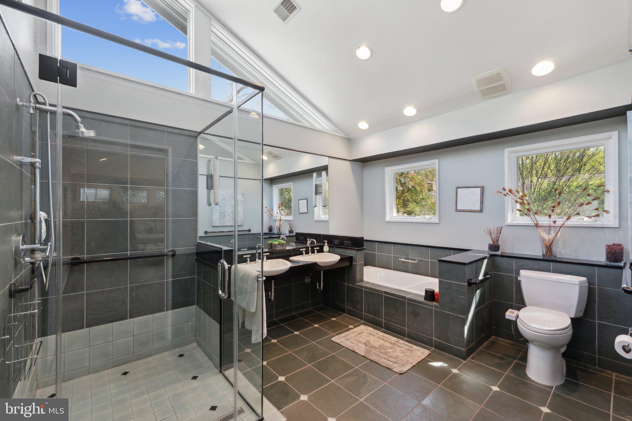 ROCK CREEK HILLS - Residential