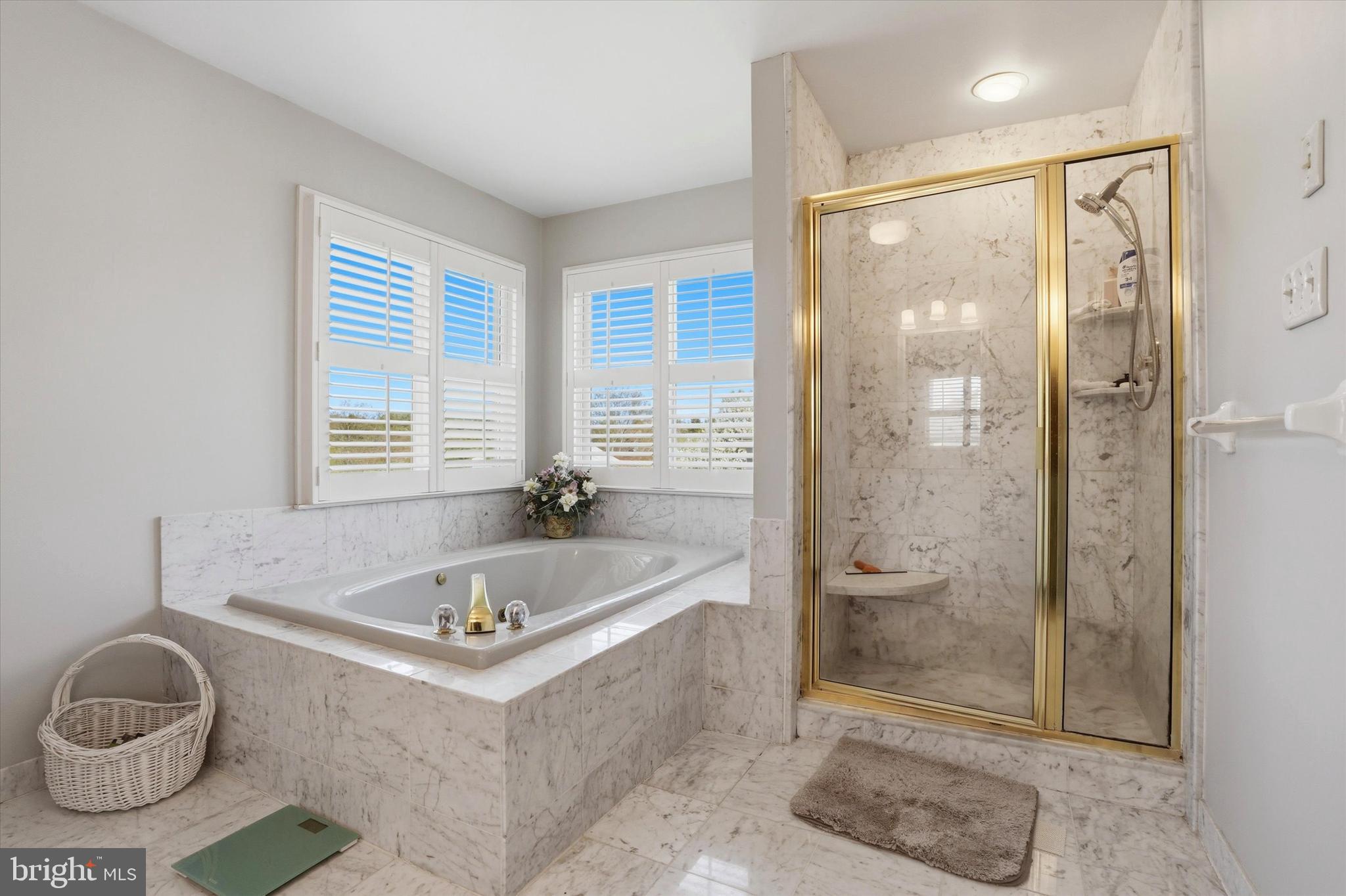 CEDAR GROVE FARM - Residential