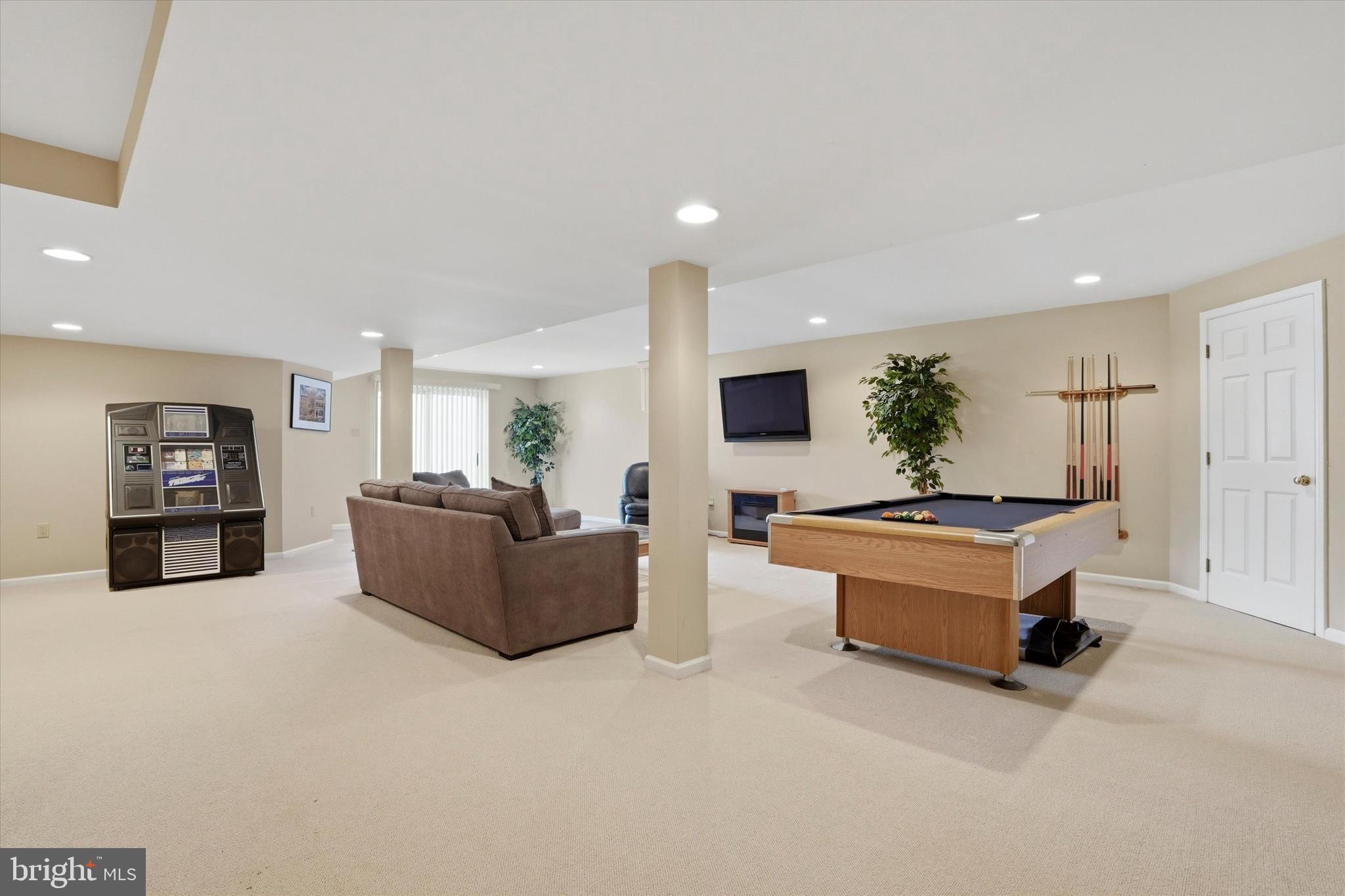 CEDAR GROVE FARM - Residential