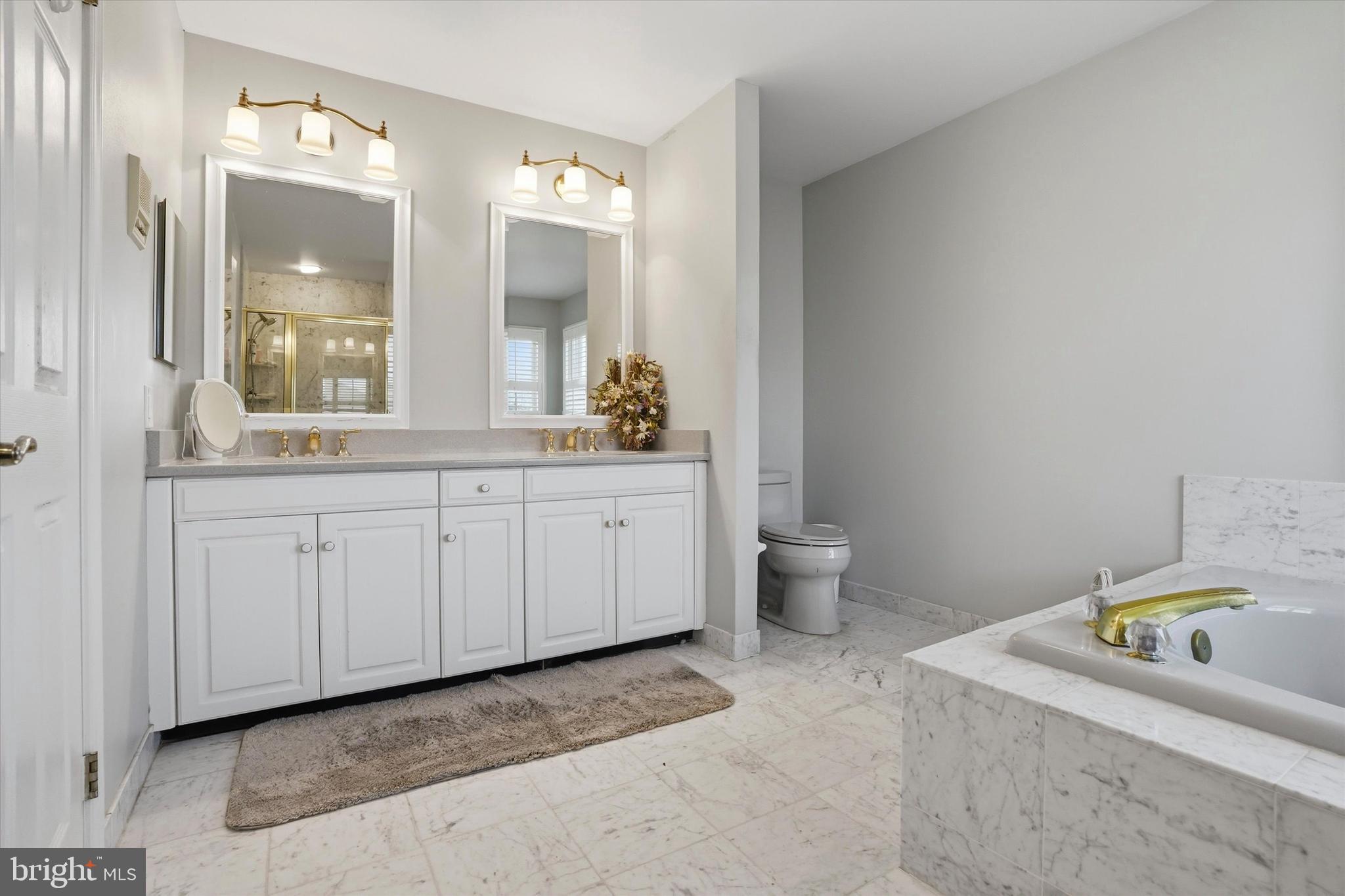 CEDAR GROVE FARM - Residential