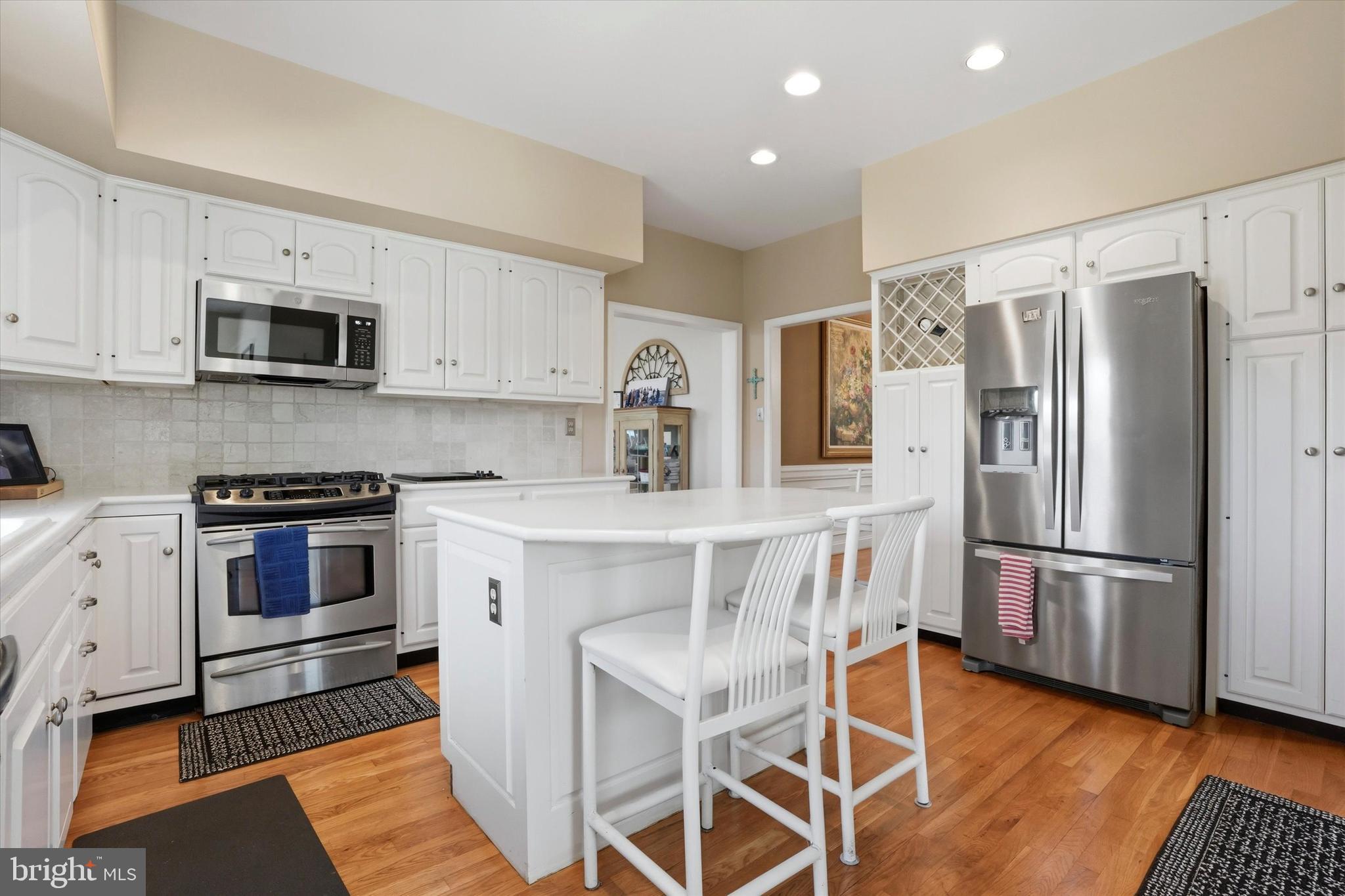 CEDAR GROVE FARM - Residential