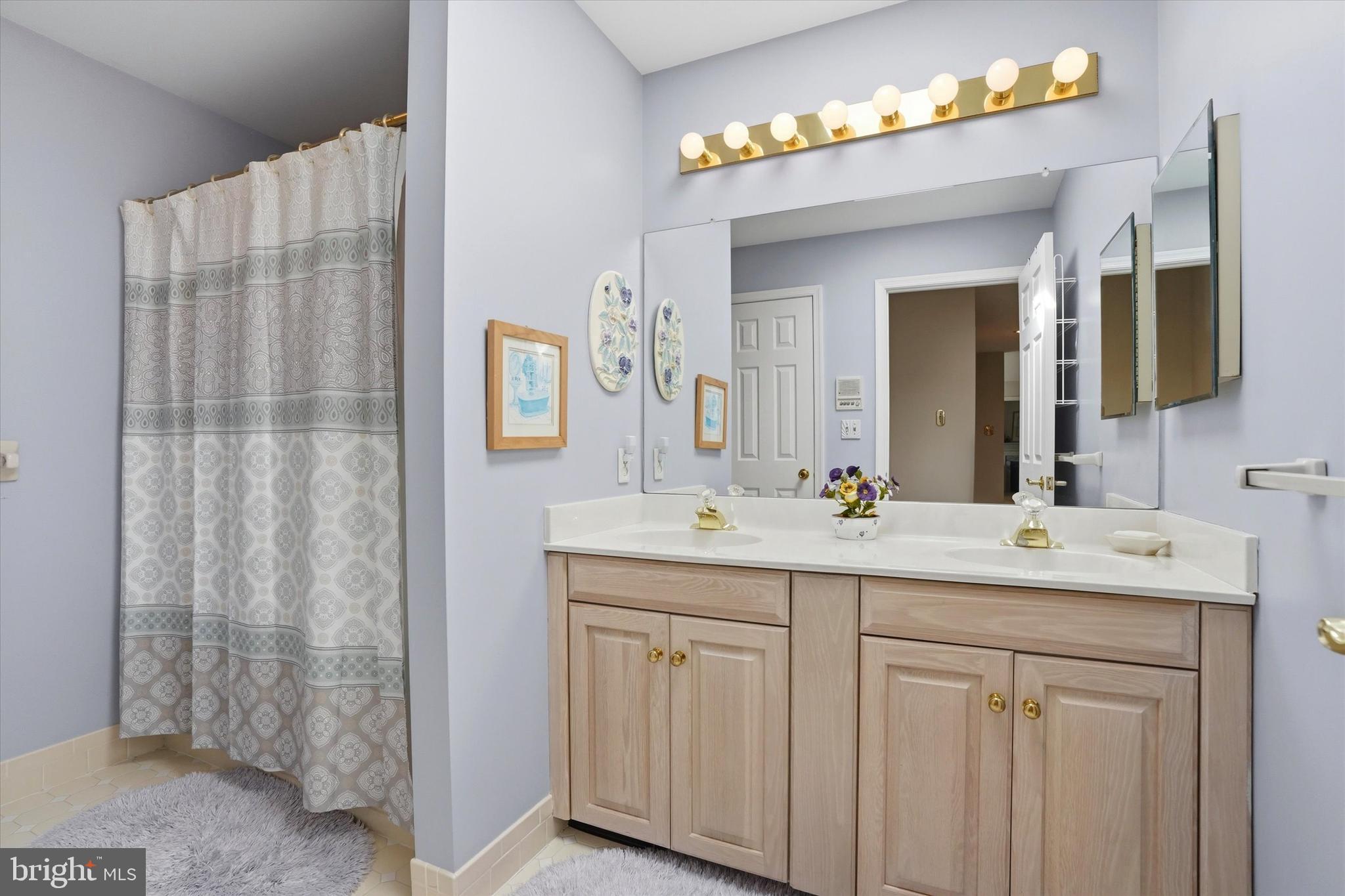 CEDAR GROVE FARM - Residential