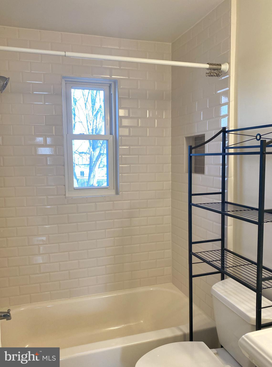 LYNHAVEN - Residential Lease