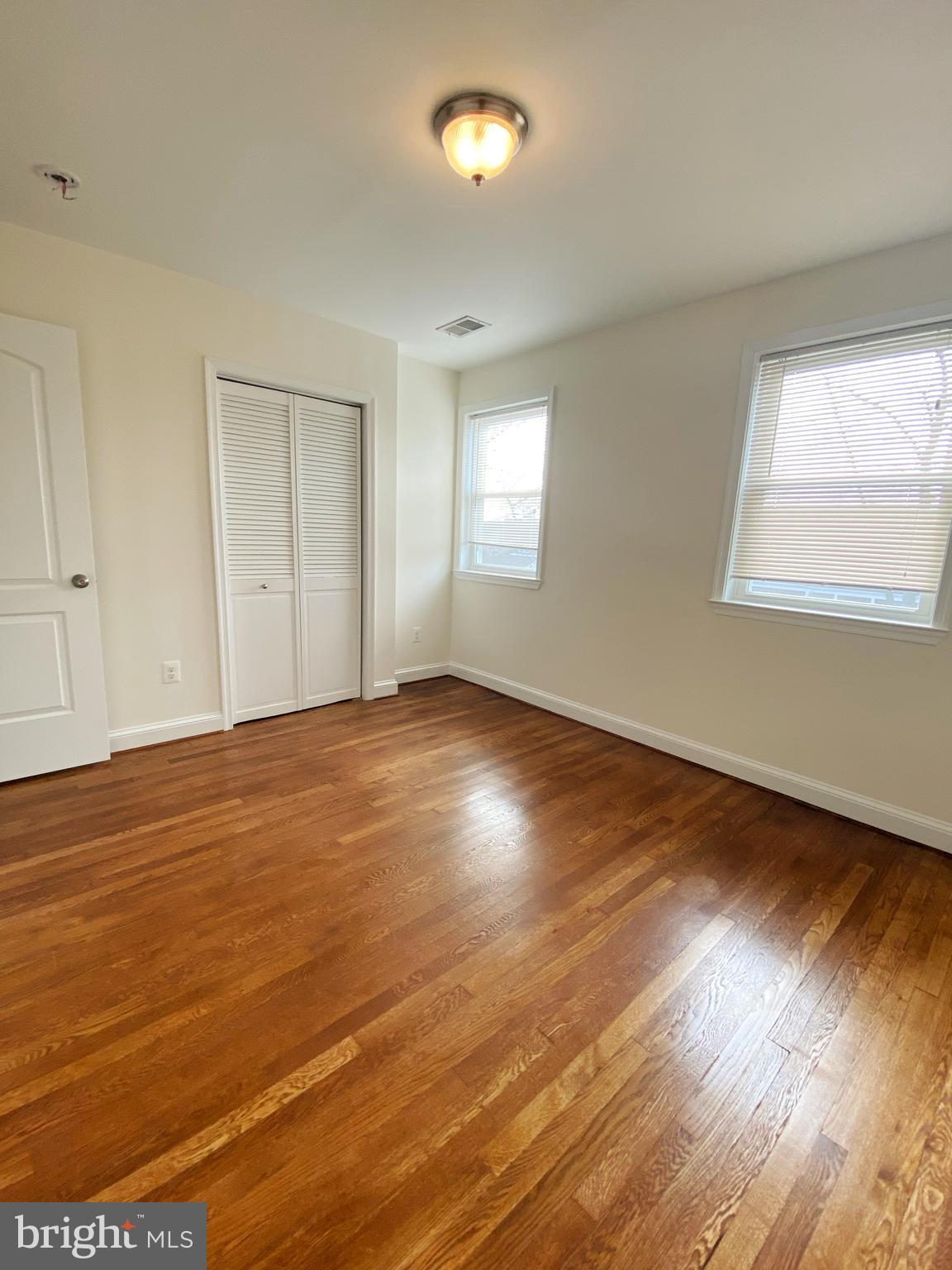 LYNHAVEN - Residential Lease