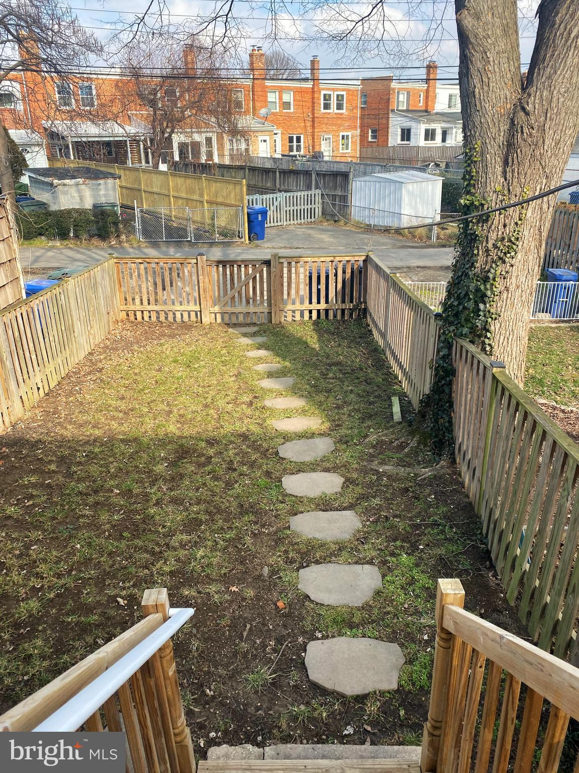 LYNHAVEN - Residential Lease