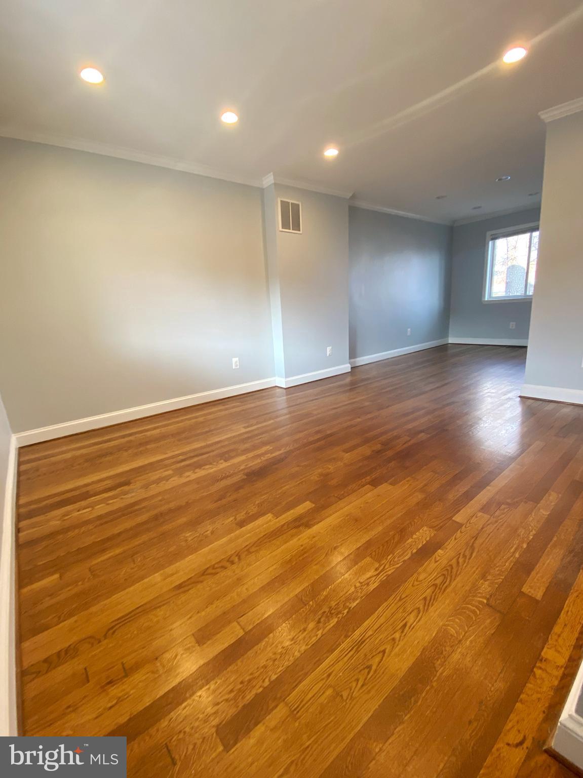 LYNHAVEN - Residential Lease