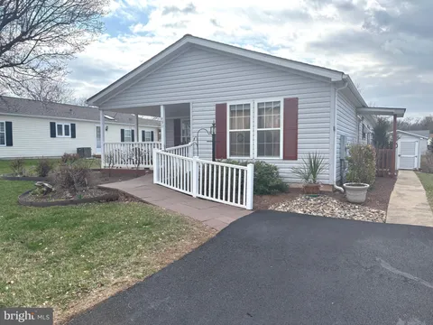 490 Goldenrod Crossing W, New Hope, PA MLS: PABU2089970