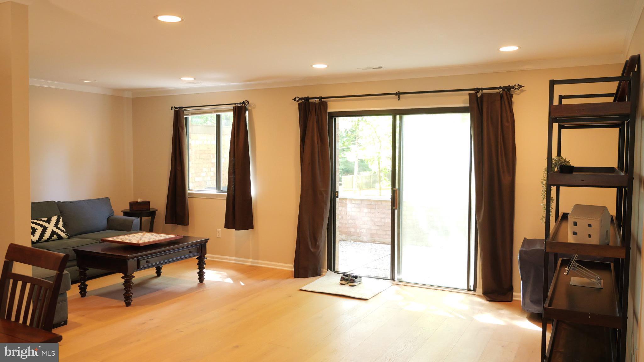 126 WOODGATE LANE 16