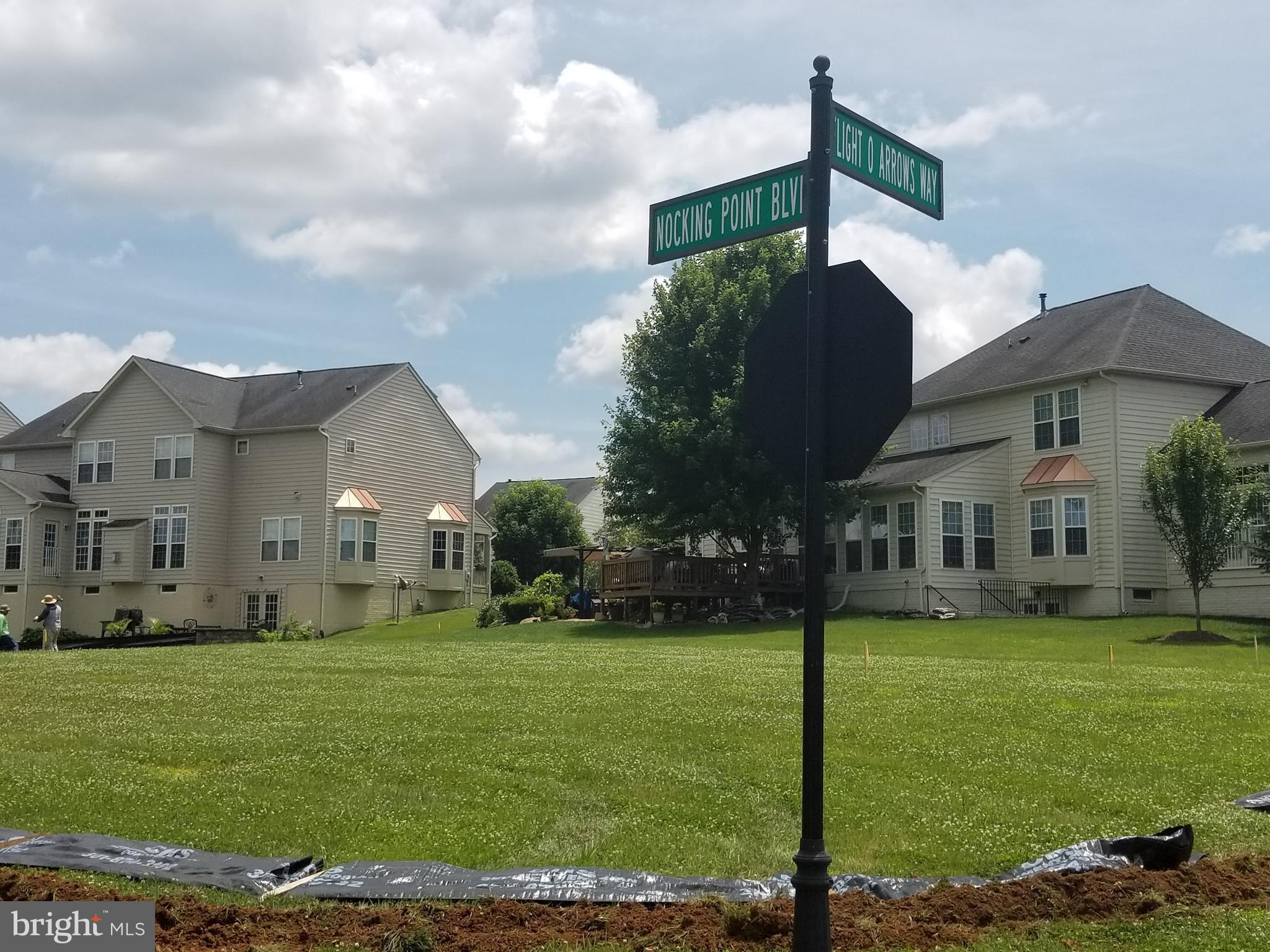 ARCHERS ROCK - Residential