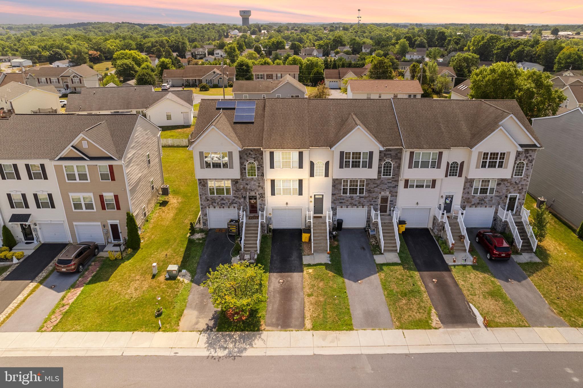 KENSINGTON TERRACE - Residential