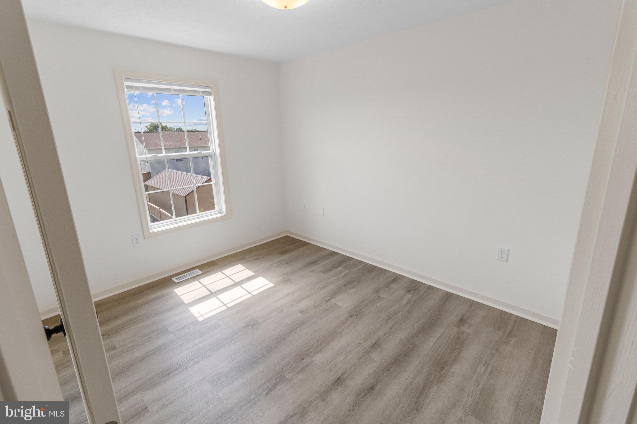 KENSINGTON TERRACE - Residential