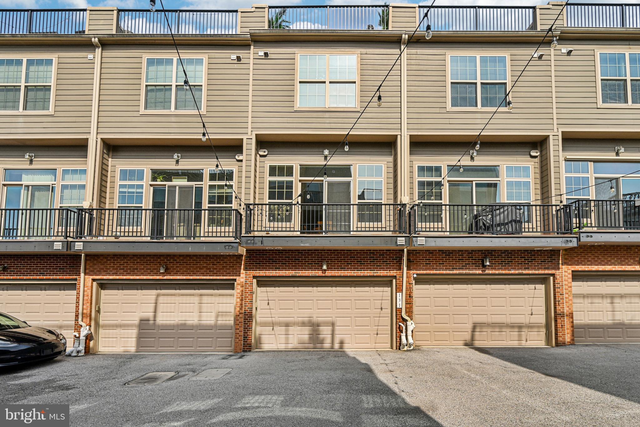 SOUTH BALTIMORE - Residential